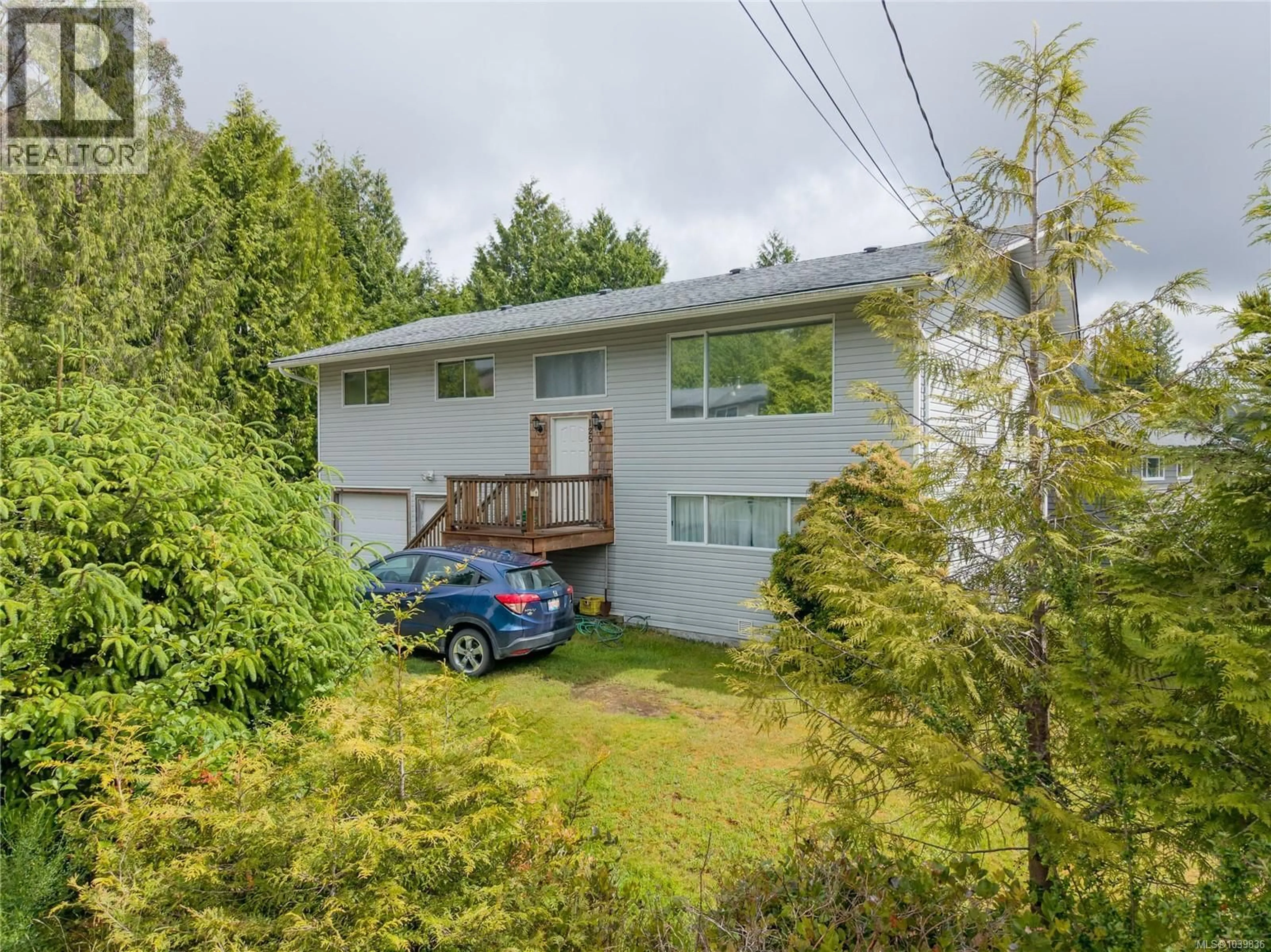 A pic from outside/outdoor area/front of a property/back of a property/a pic from drone, street for 1251 RUPERT ROAD, Ucluelet British Columbia V0R3A0