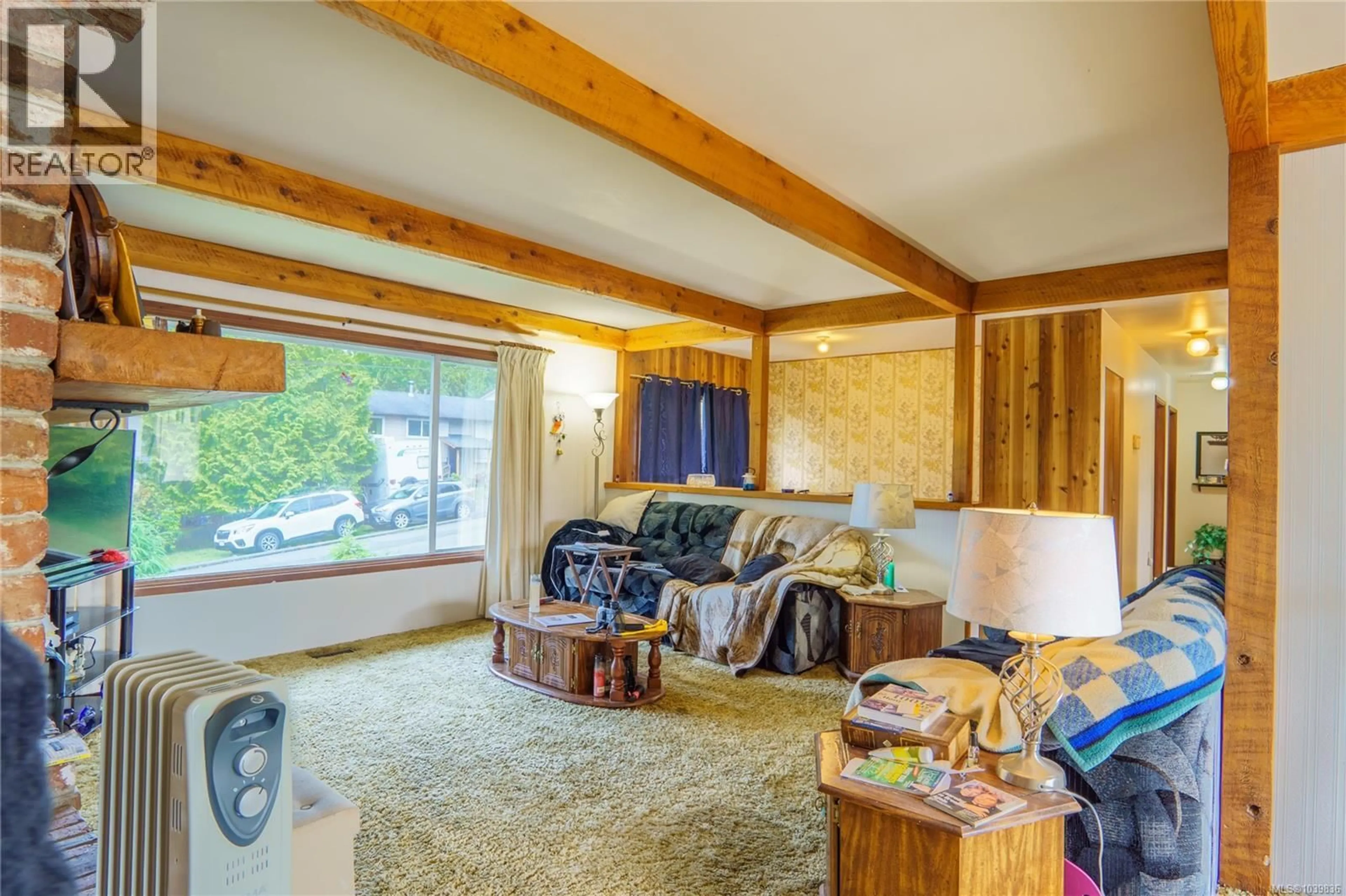 Living room with furniture, unknown for 1251 RUPERT ROAD, Ucluelet British Columbia V0R3A0