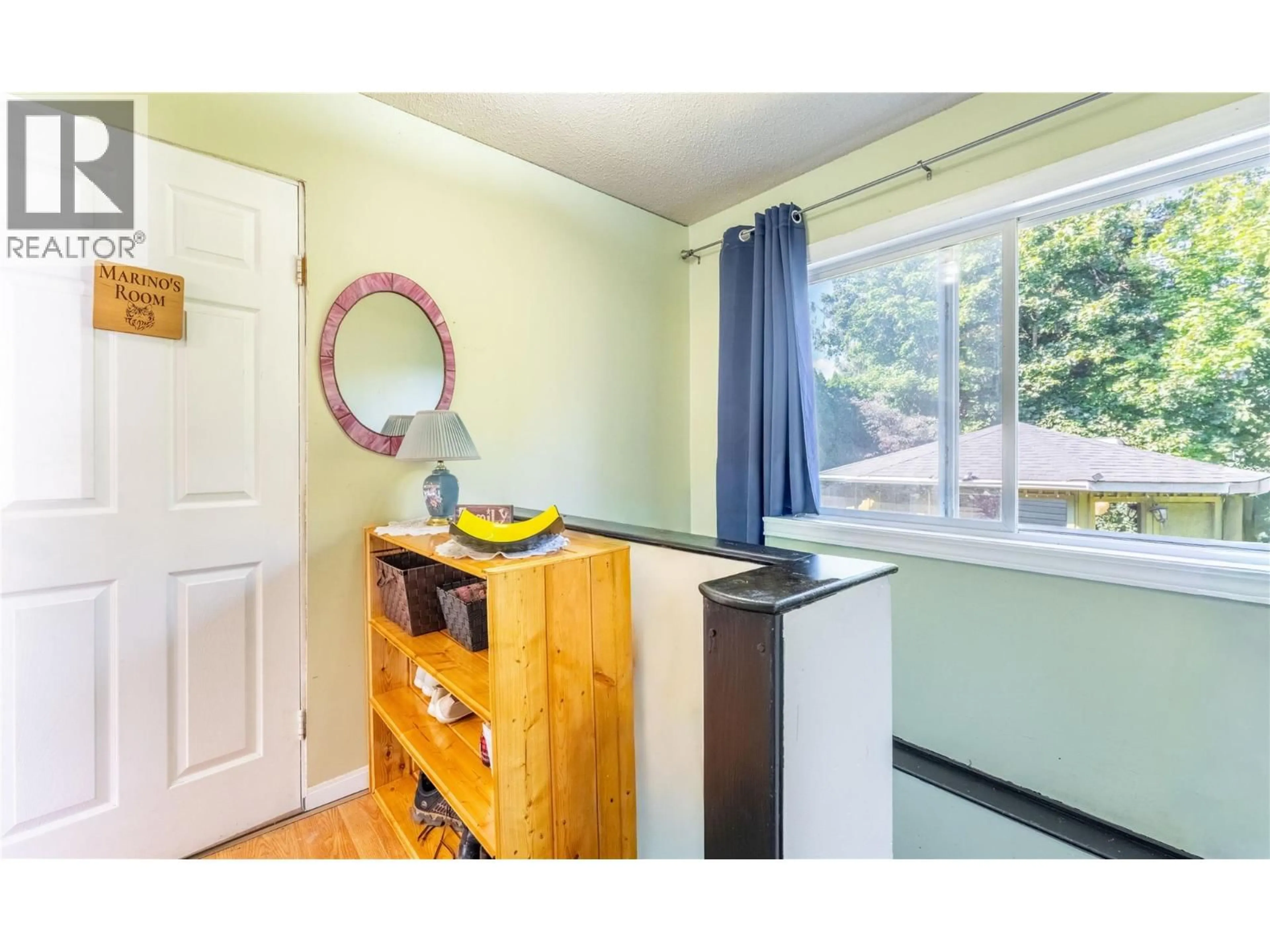 Unknown for 215 19TH AVENUE SOUTH, Creston British Columbia V0B1G5
