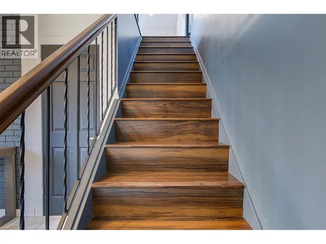 790 TORRS COURT, Kelowna 5