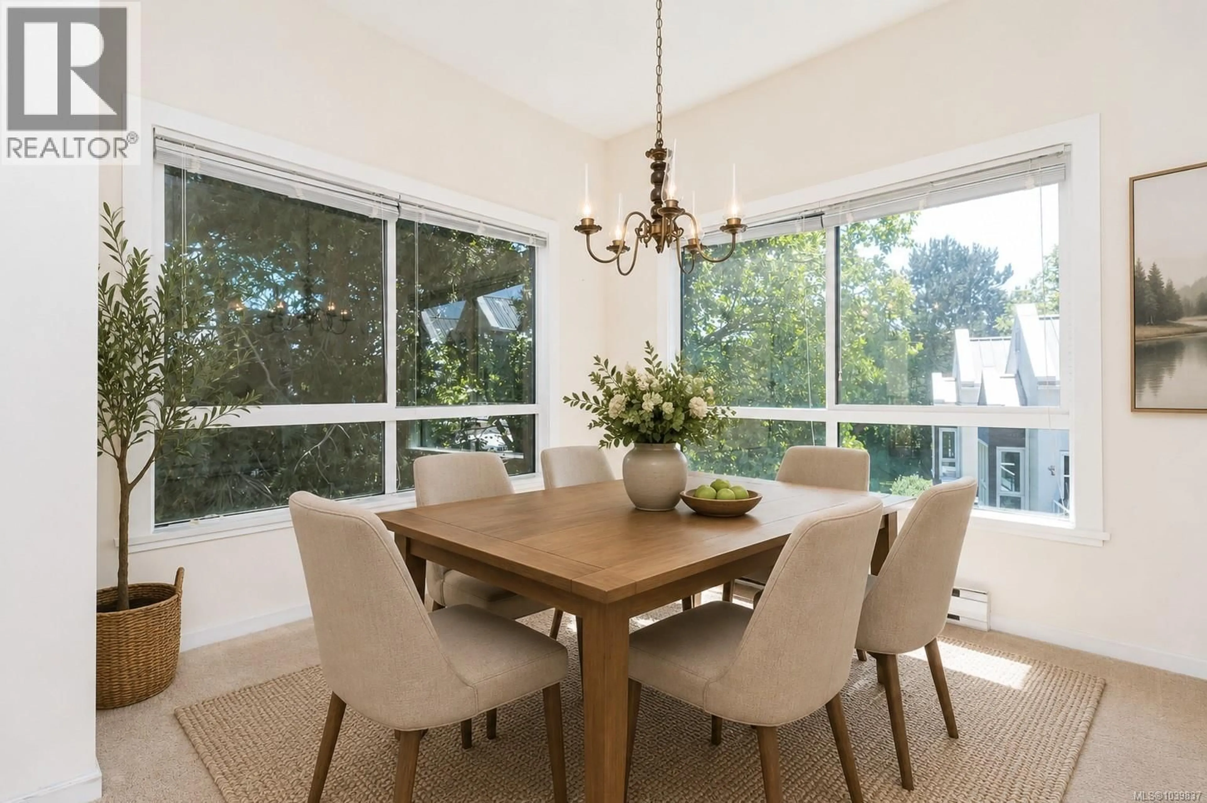 Dining room, unknown for 326 - 3969 SHELBOURNE STREET, Saanich British Columbia V8N6J5