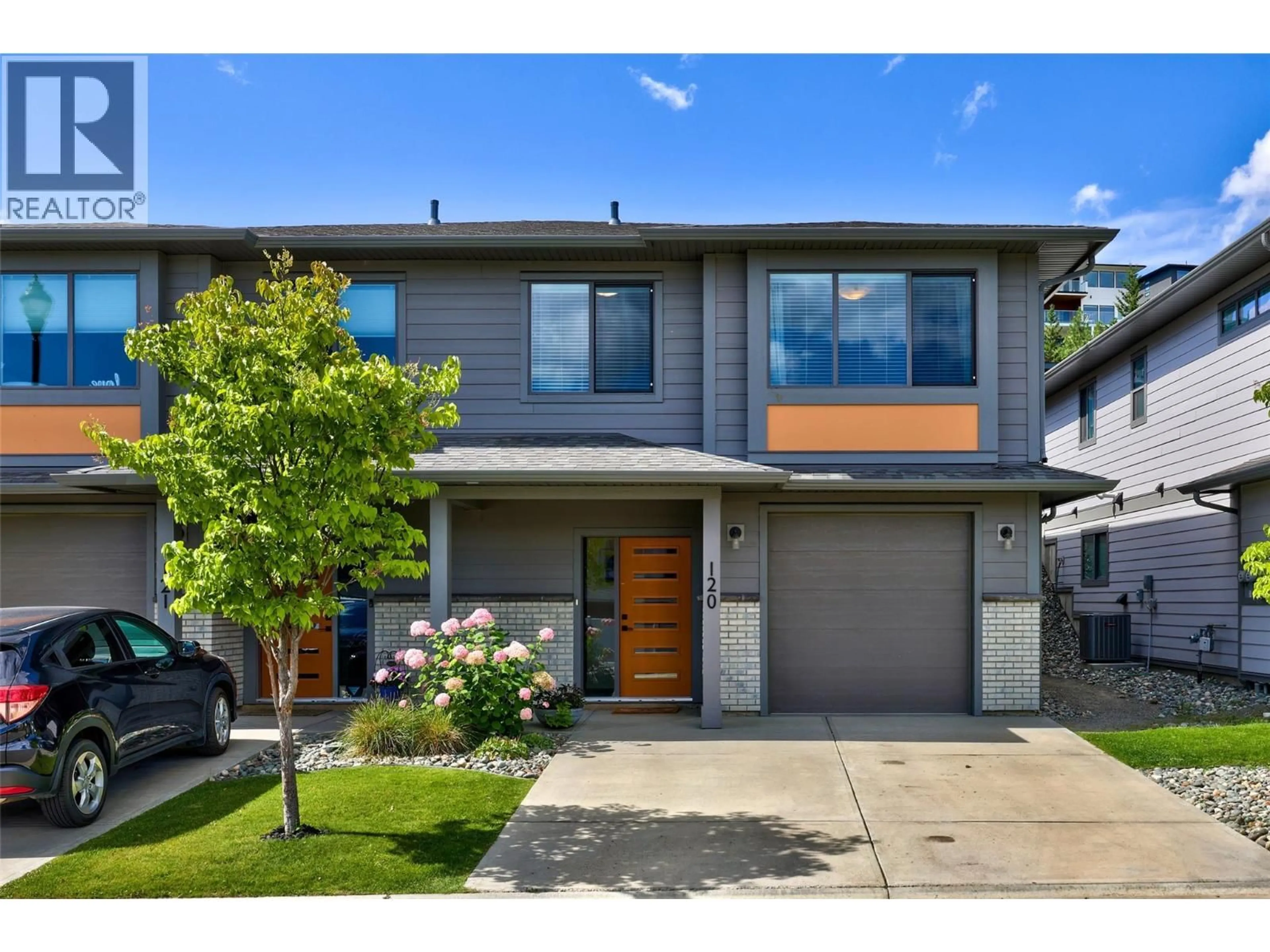 Home with vinyl exterior material, street for 120 - 1323 KINROSS PLACE, Kamloops British Columbia V1S0B8