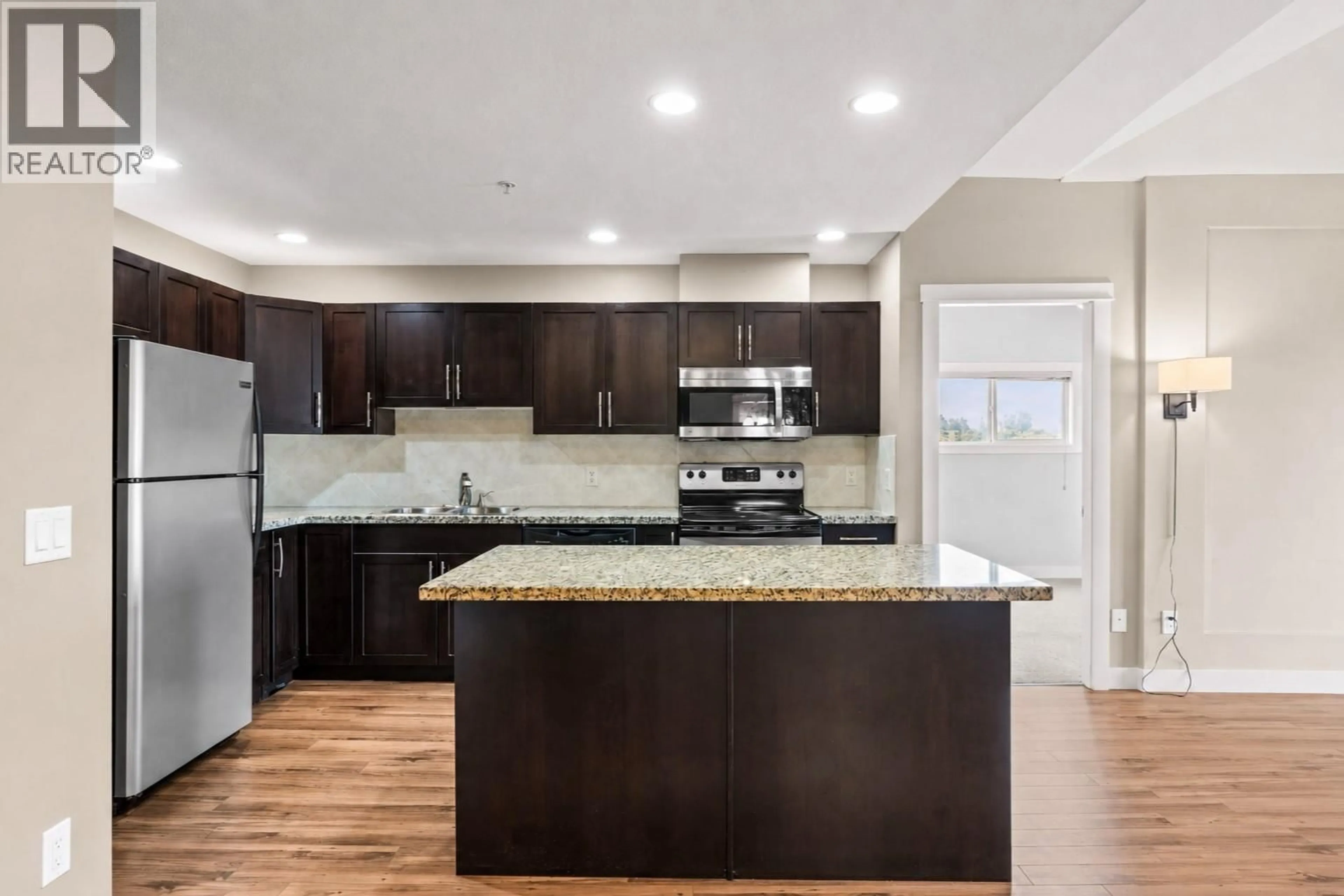 Open concept kitchen, unknown for 24 - 3211 CENTENNIAL DRIVE, Vernon British Columbia V1T2T8