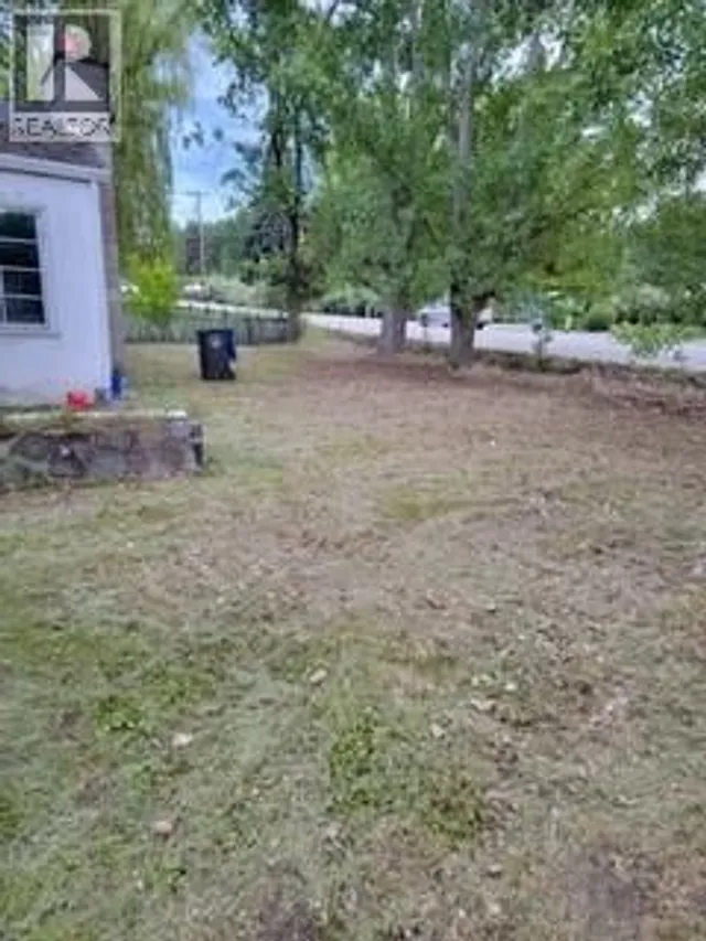 11283 BOTTOM WOOD LAKE ROAD, Lake Country 4