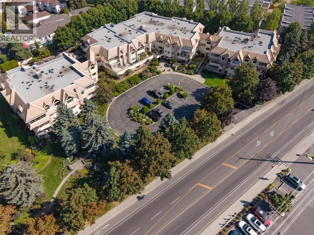 101 - 3335 RICHTER STREET, Kelowna 2