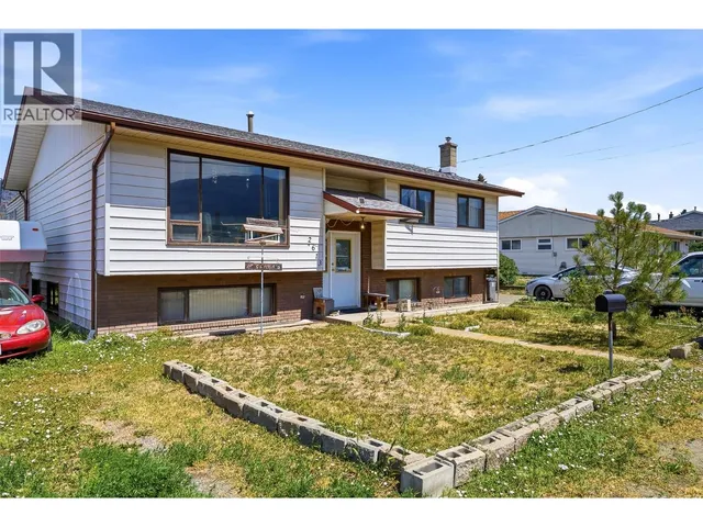 2613 COUTLEE AVENUE, Merritt