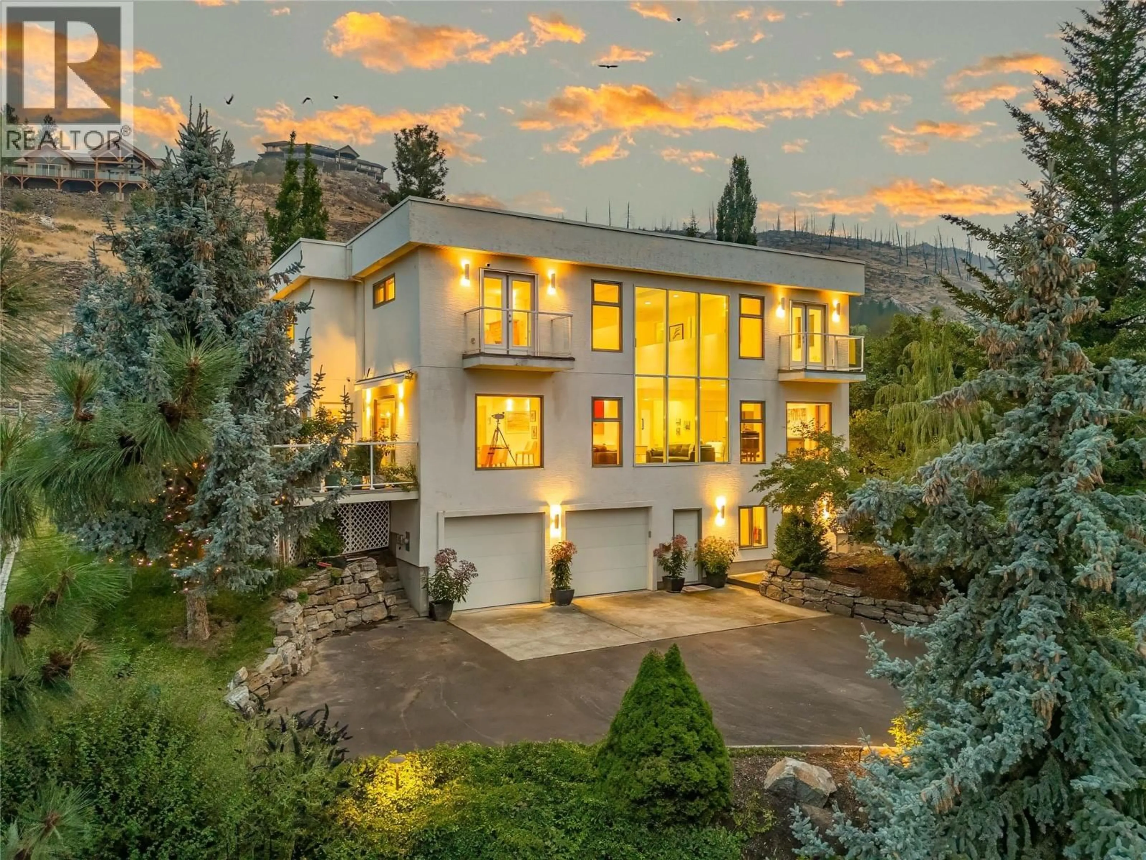 Unknown for 5851 LAKESHORE ROAD, Kelowna British Columbia V1W4J5