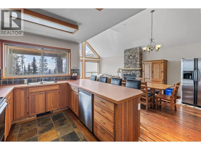 4879A SNOWPINES ROAD, Big White 5