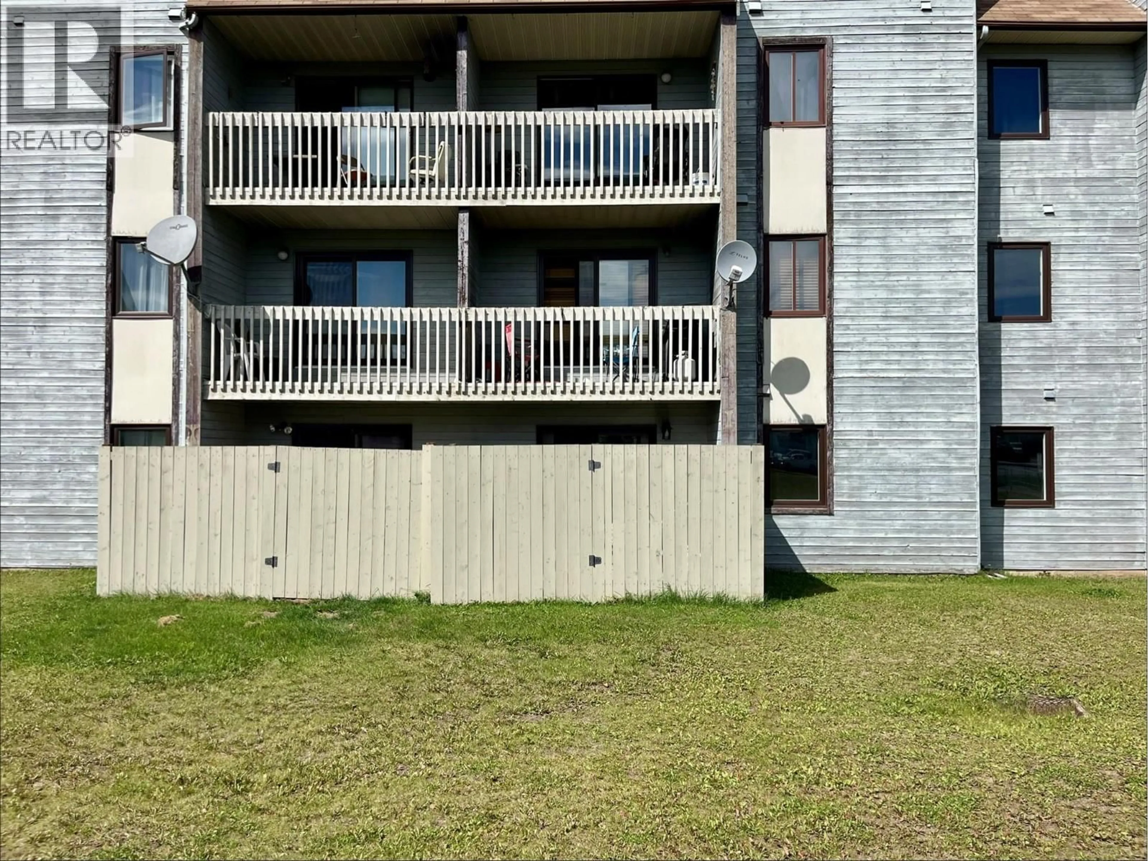 A pic from outside/outdoor area/front of a property/back of a property/a pic from drone, unknown for 111 - 320 NORTHGATE STREET, Tumbler Ridge British Columbia V0C2W0