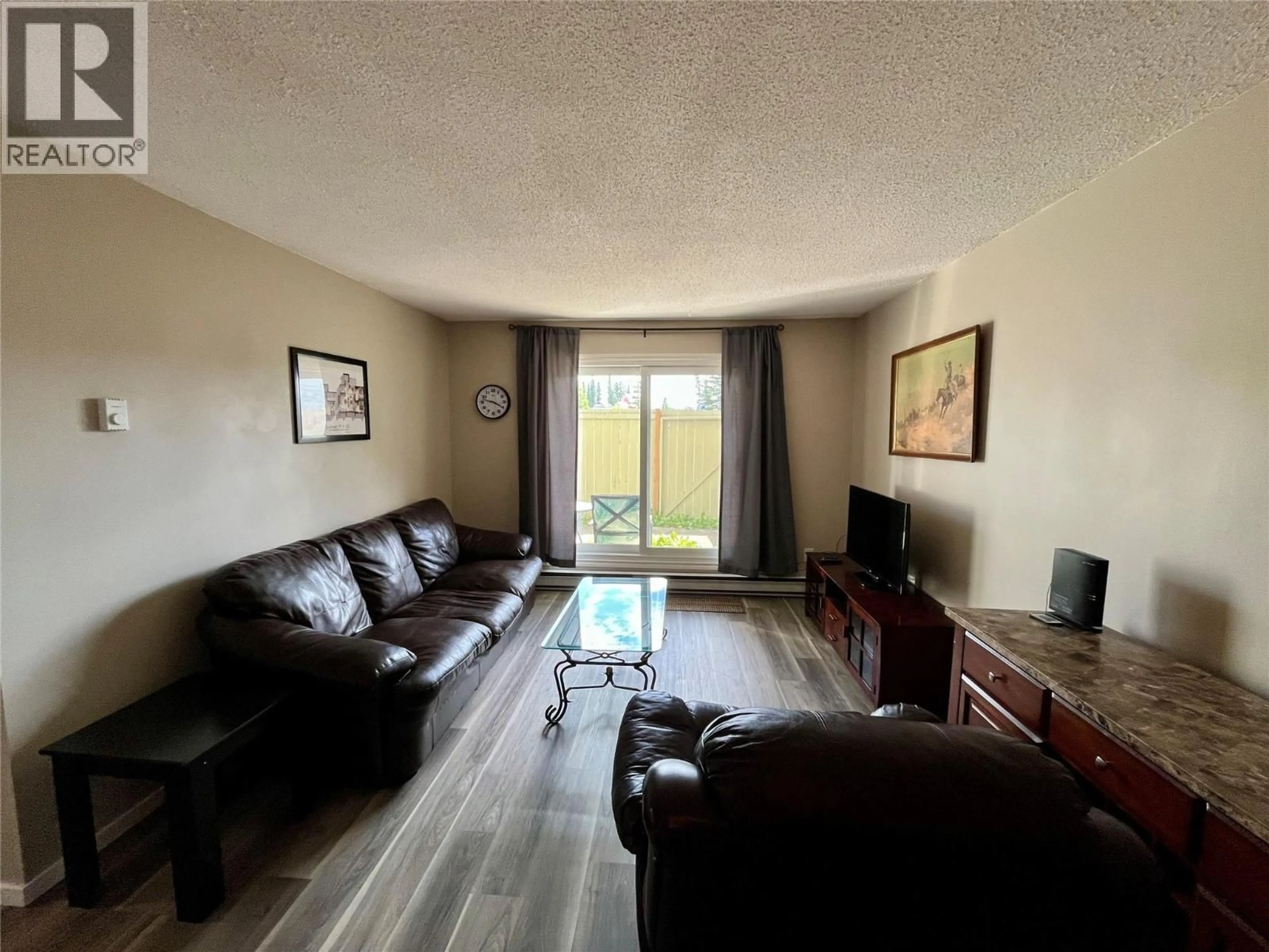 Living room with furniture, unknown for 111 - 320 NORTHGATE STREET, Tumbler Ridge British Columbia V0C2W0