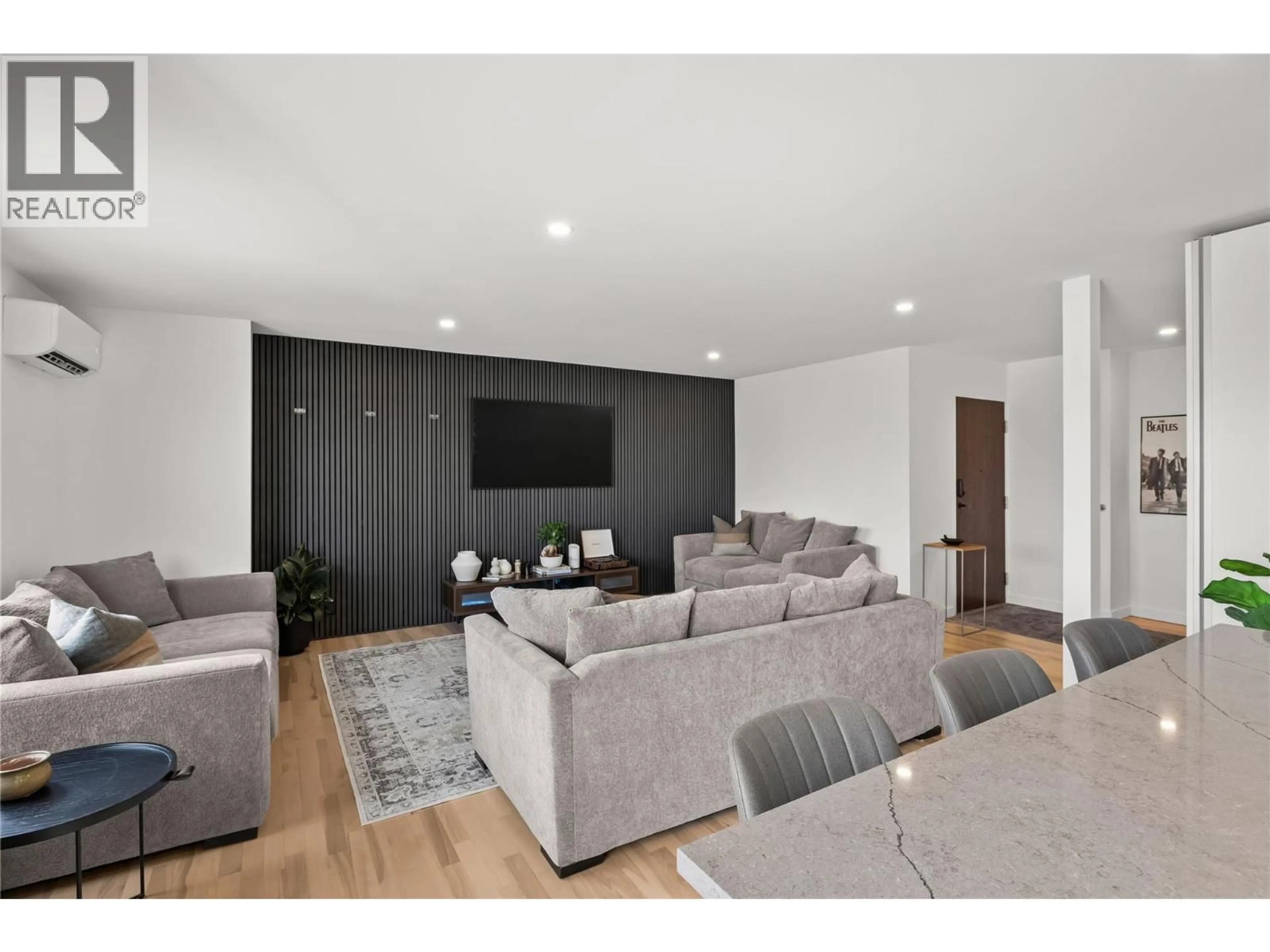 Home theater for 504 - 1915 PACIFIC COURT, Kelowna British Columbia V1Y8B3