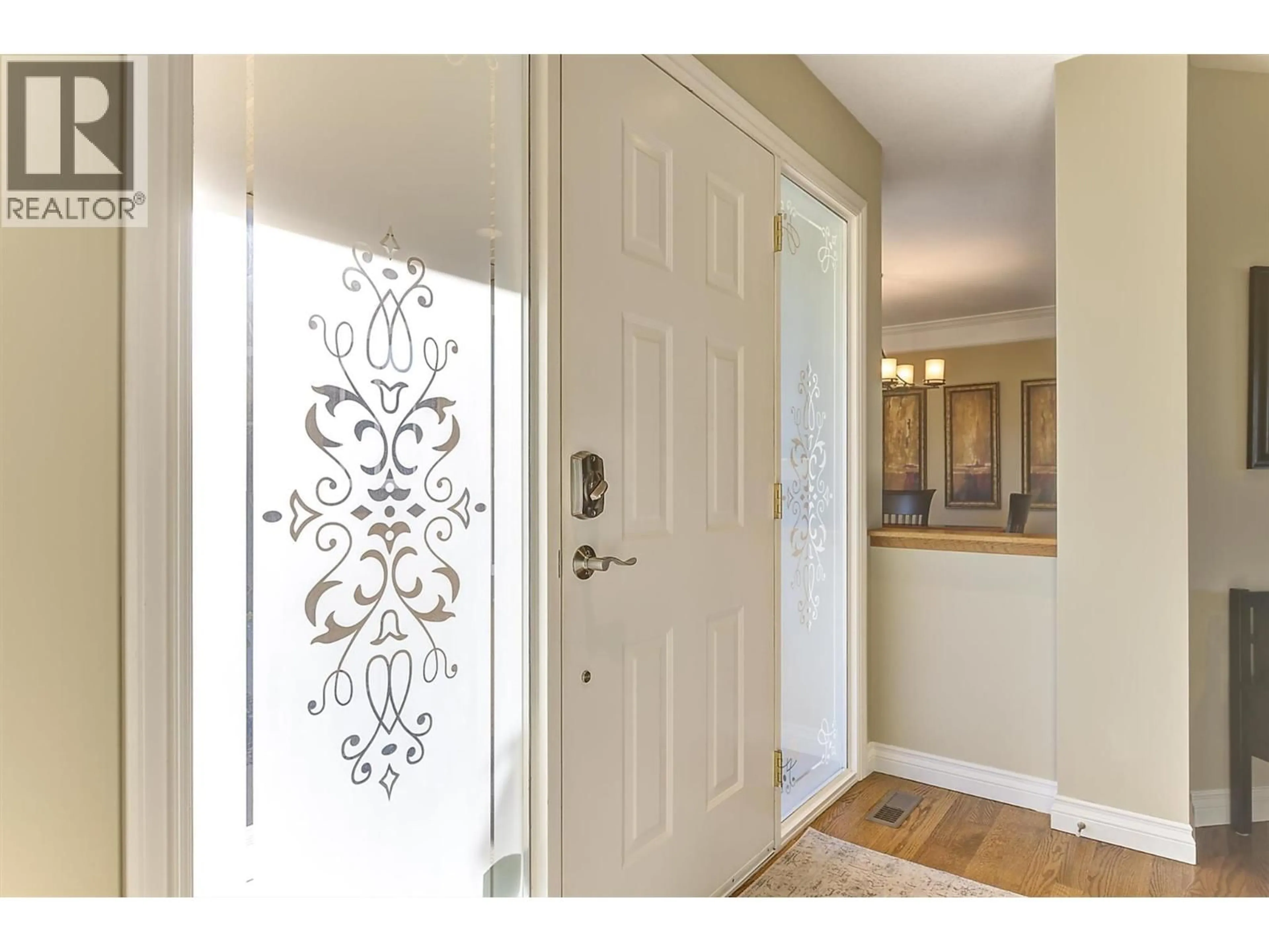 Indoor entryway for 2 - 3333 CHANCELLOR PLACE, West Kelowna British Columbia V4T2S9