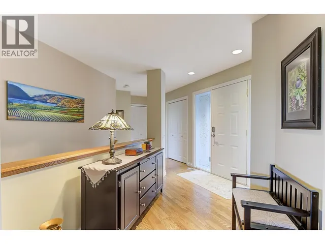 2 - 3333 CHANCELLOR PLACE, West Kelowna 5