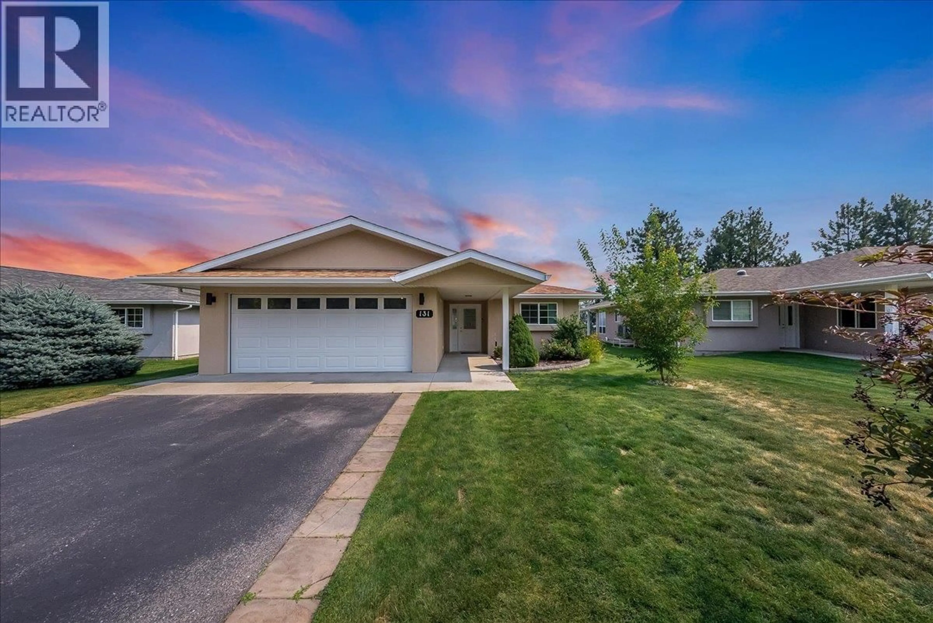 Home with vinyl exterior material, street for 131 - 4200 GRANDVIEW DRIVE, Castlegar British Columbia V1N4X6