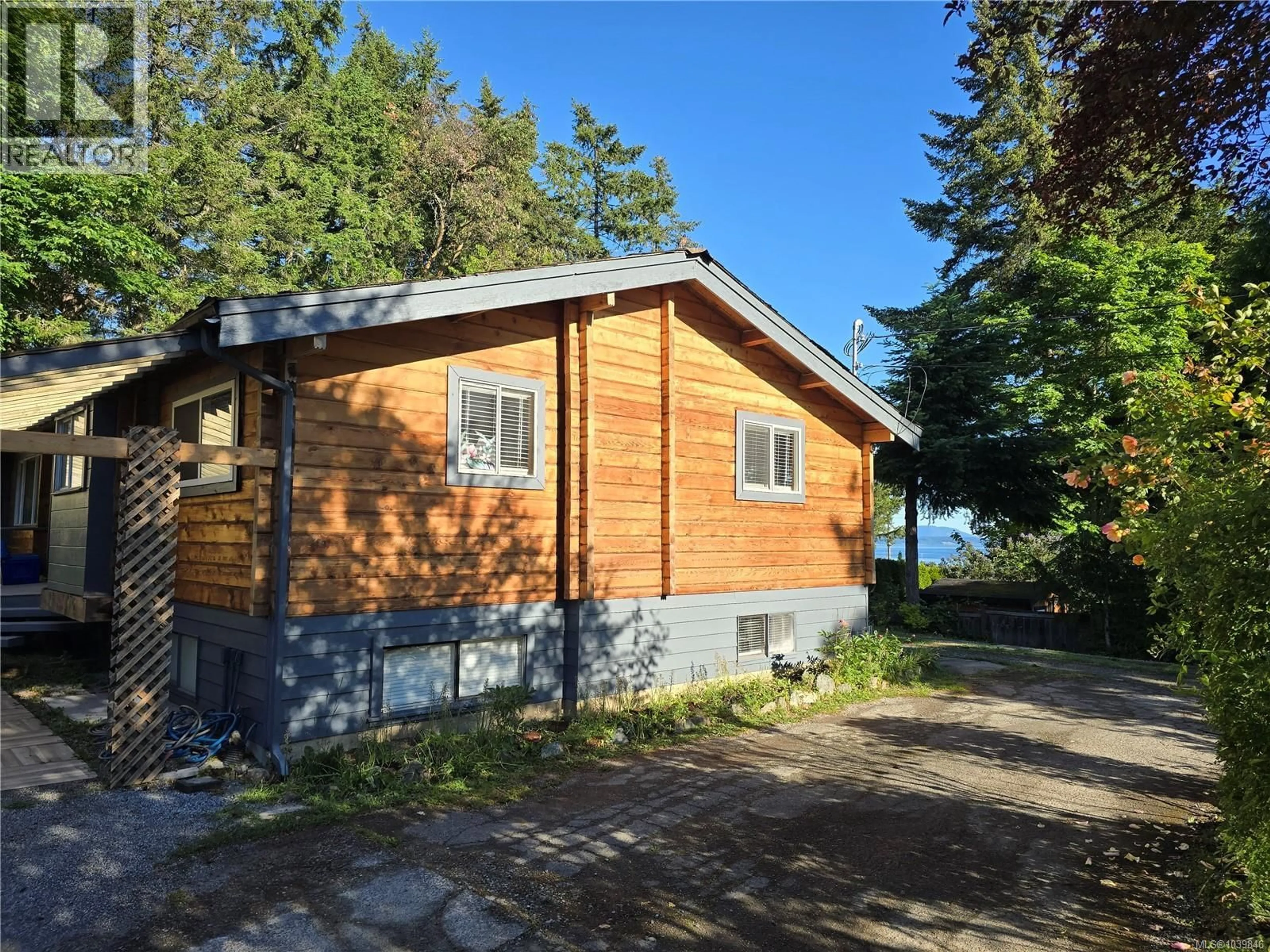Shed for 6898 WOODWARD DRIVE, Central Saanich British Columbia V8M1A9