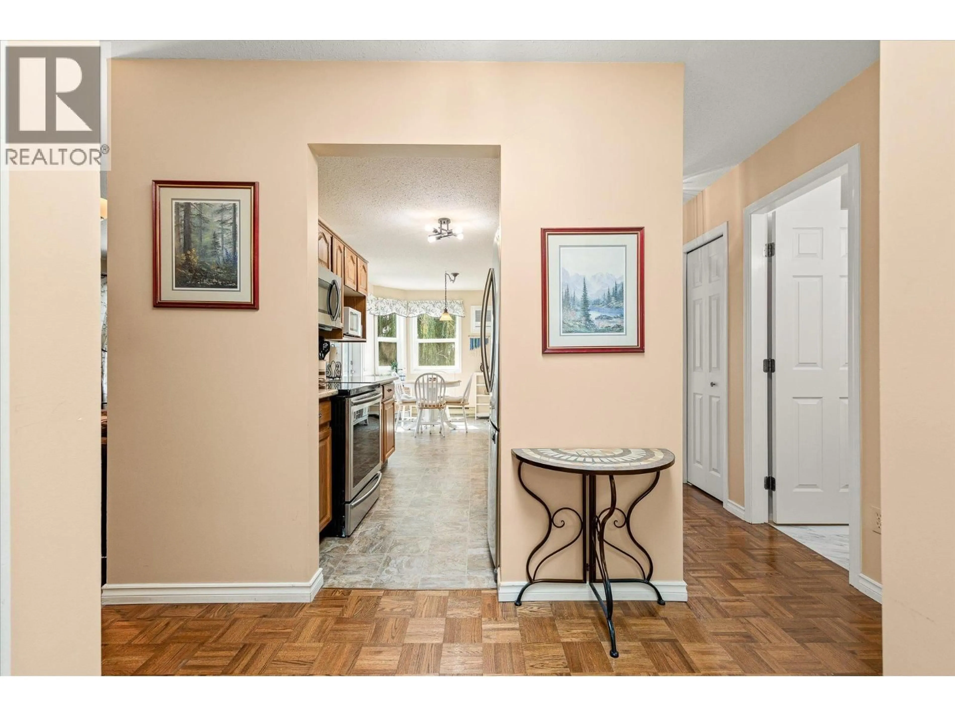 Indoor entryway for 302 - 1170 BROOKSIDE AVENUE, Kelowna British Columbia V1Y5T4