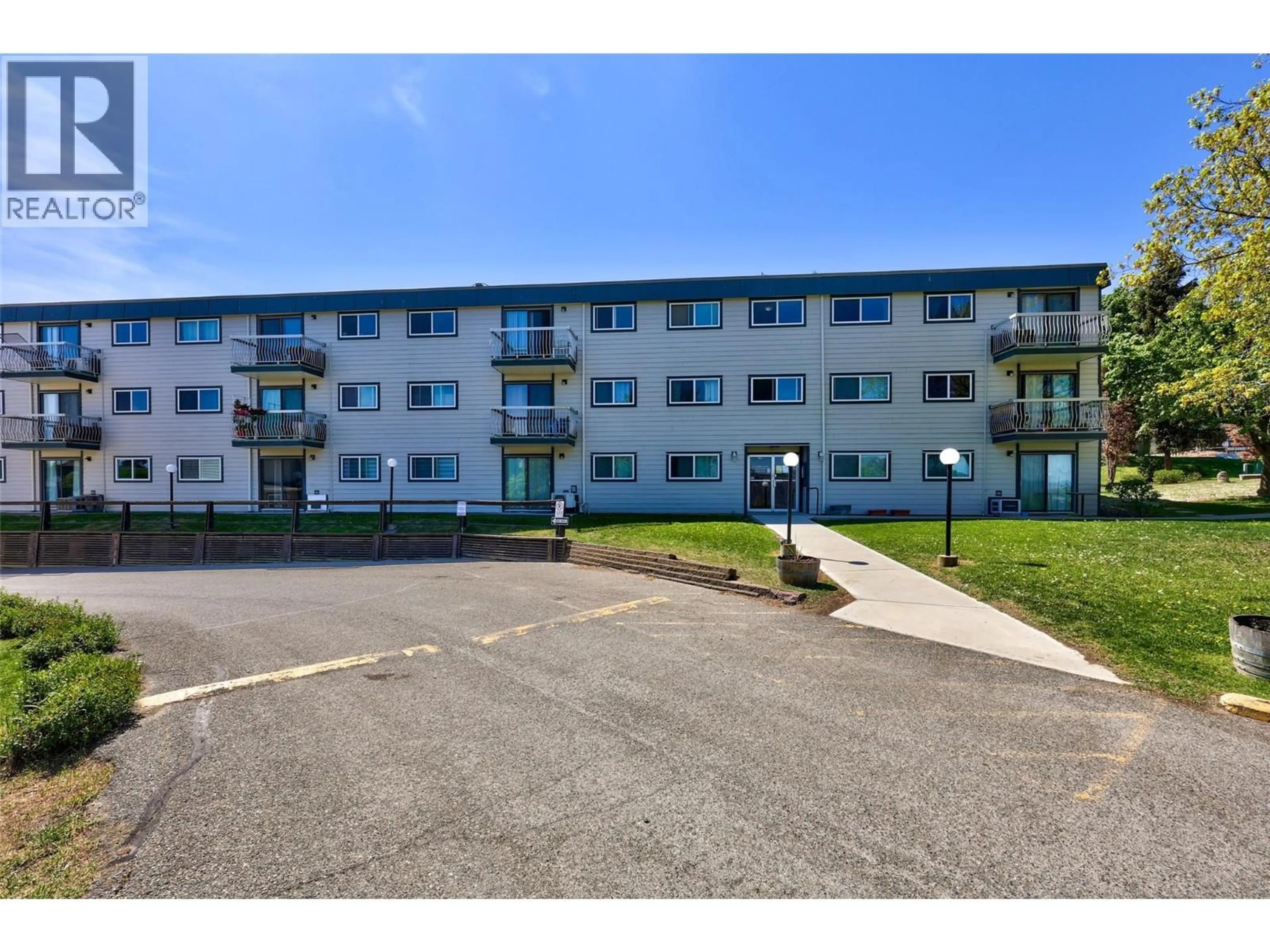 Unknown for 18 - 1595 SUMMIT DRIVE, Kamloops British Columbia V2E1E9