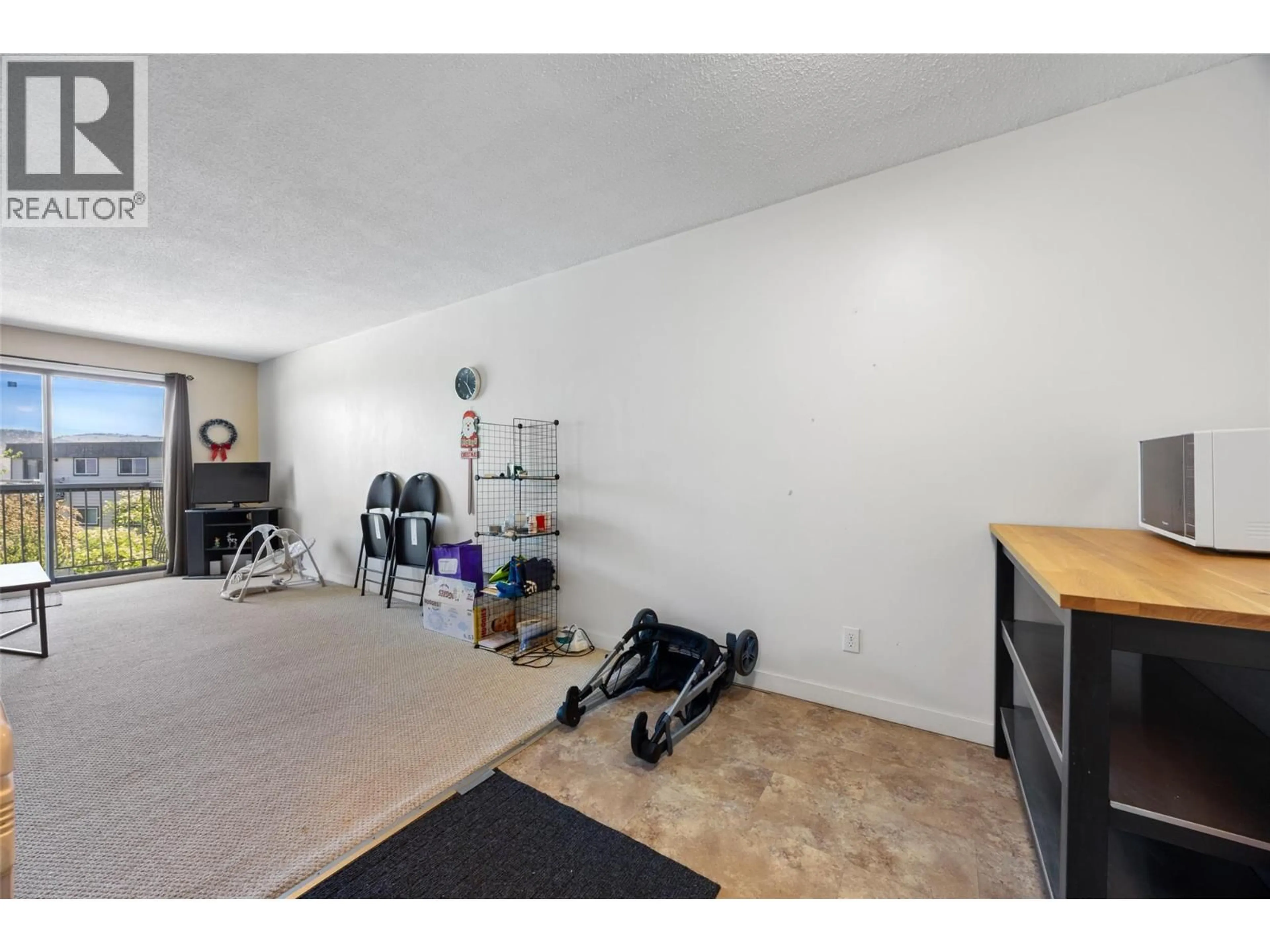 Unknown for 18 - 1595 SUMMIT DRIVE, Kamloops British Columbia V2E1E9