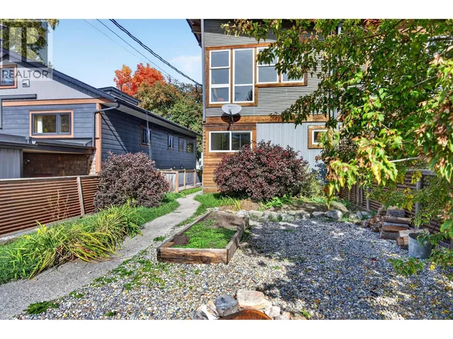504 A 10TH STREET SOUTH, Golden 3