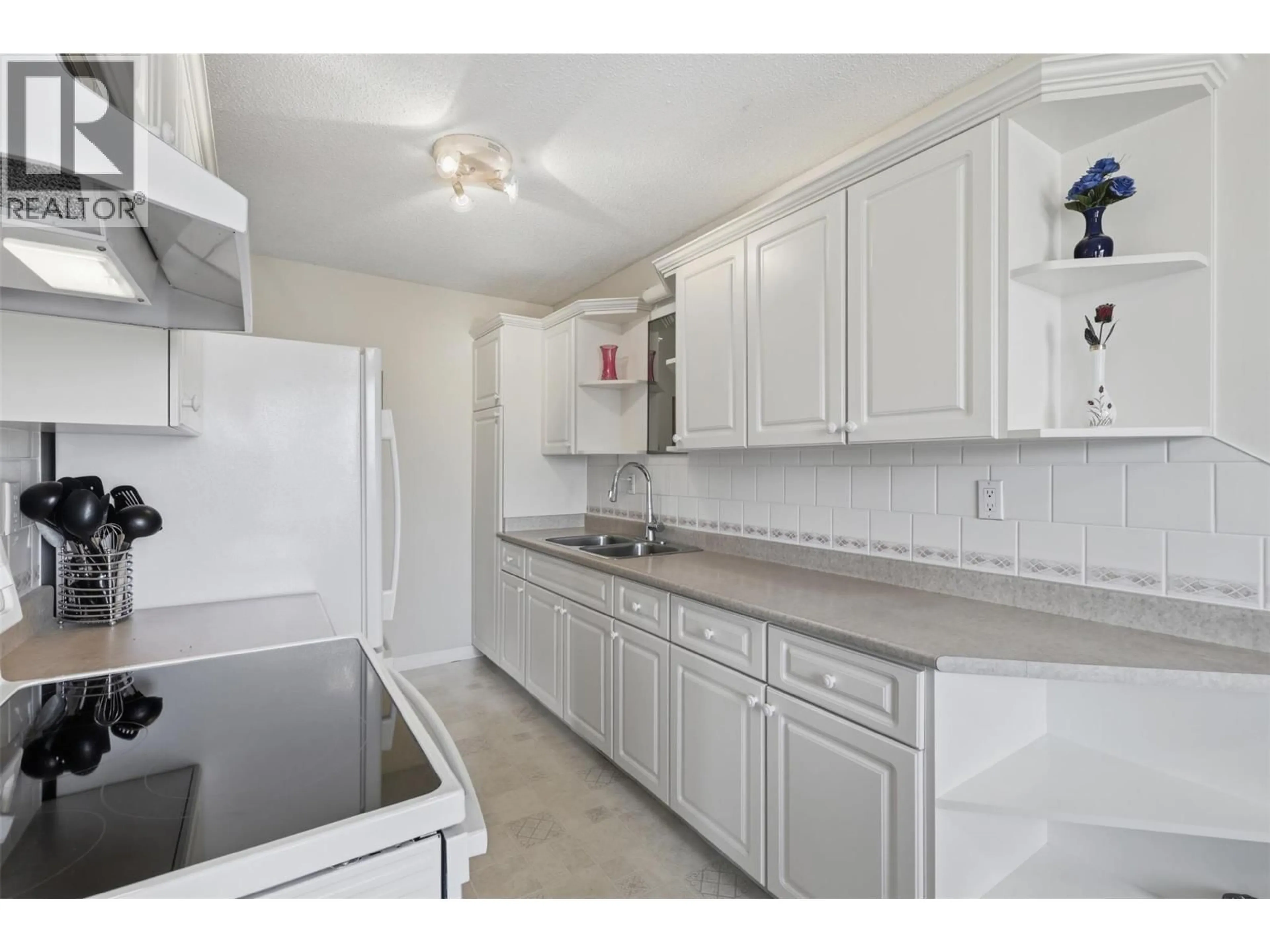 Standard kitchen, ceramic/tile floor for 189 MCGILL ROAD, Kamloops British Columbia V2C1M2