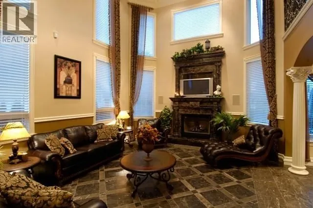 3517 LAKESHORE ROAD, Kelowna 2
