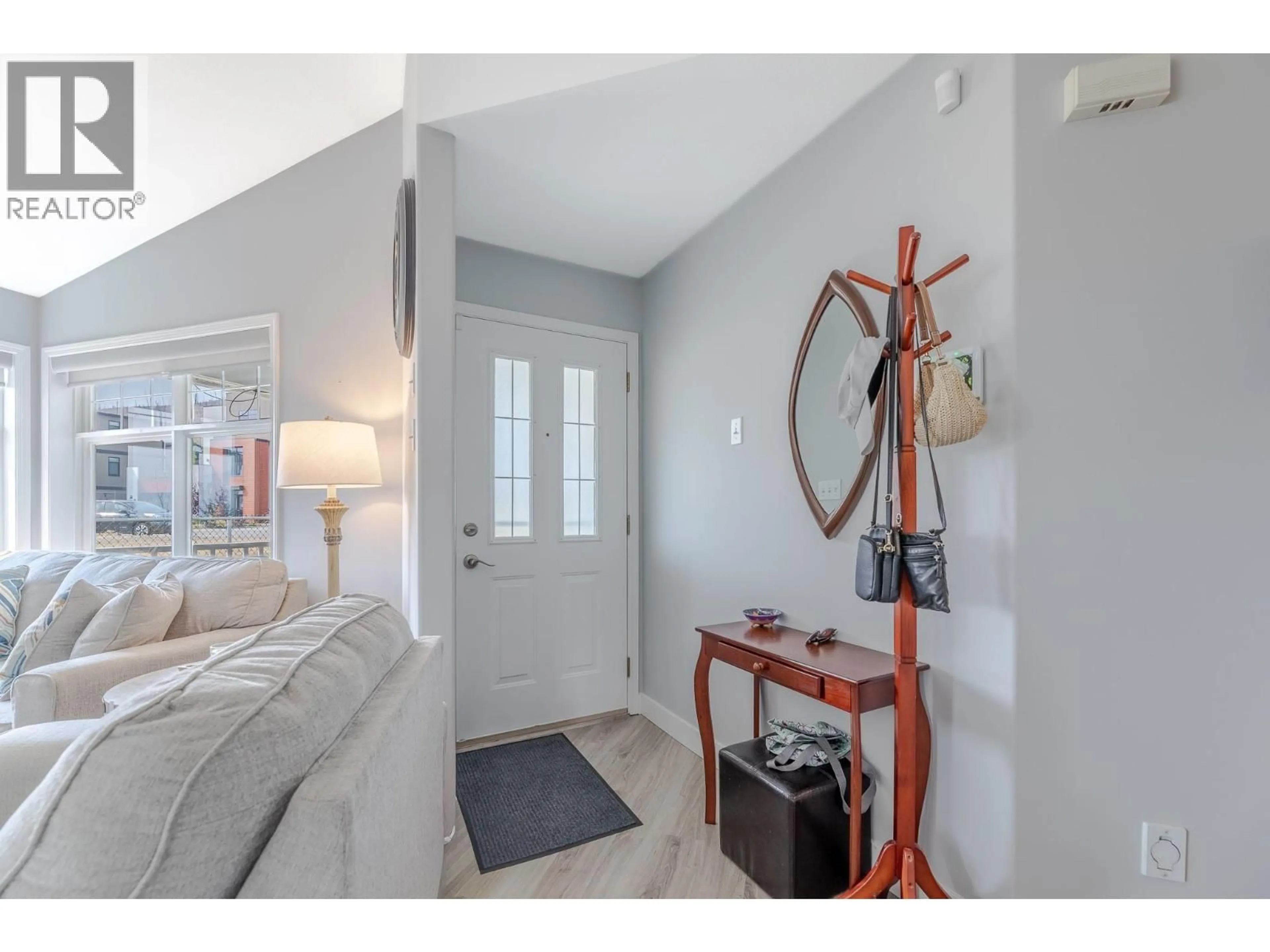 Indoor entryway for 3689 MORNINGSIDE DRIVE, West Kelowna British Columbia V4T2T8