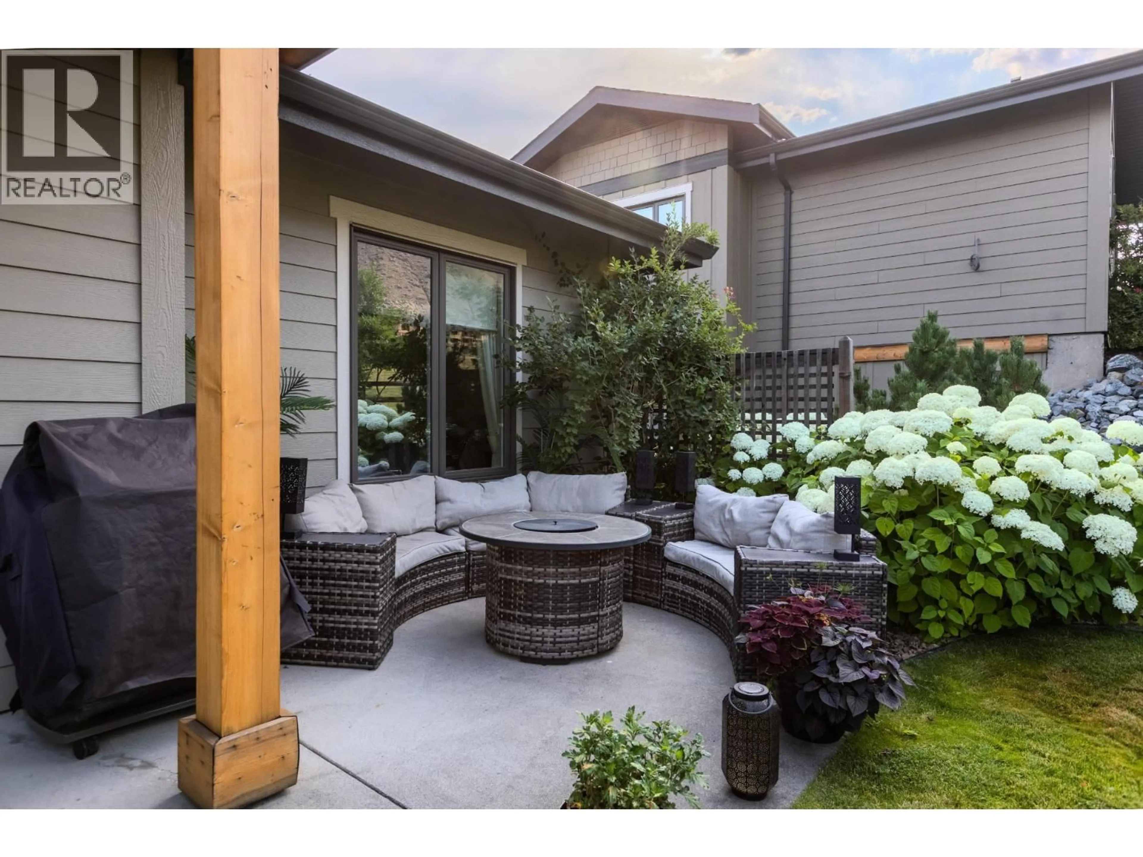 Patio, street for 1542 GOLF RIDGE DRIVE, Kamloops British Columbia V2H0A5