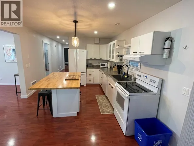 1605 NEIMI ROAD, Christina Lake 5