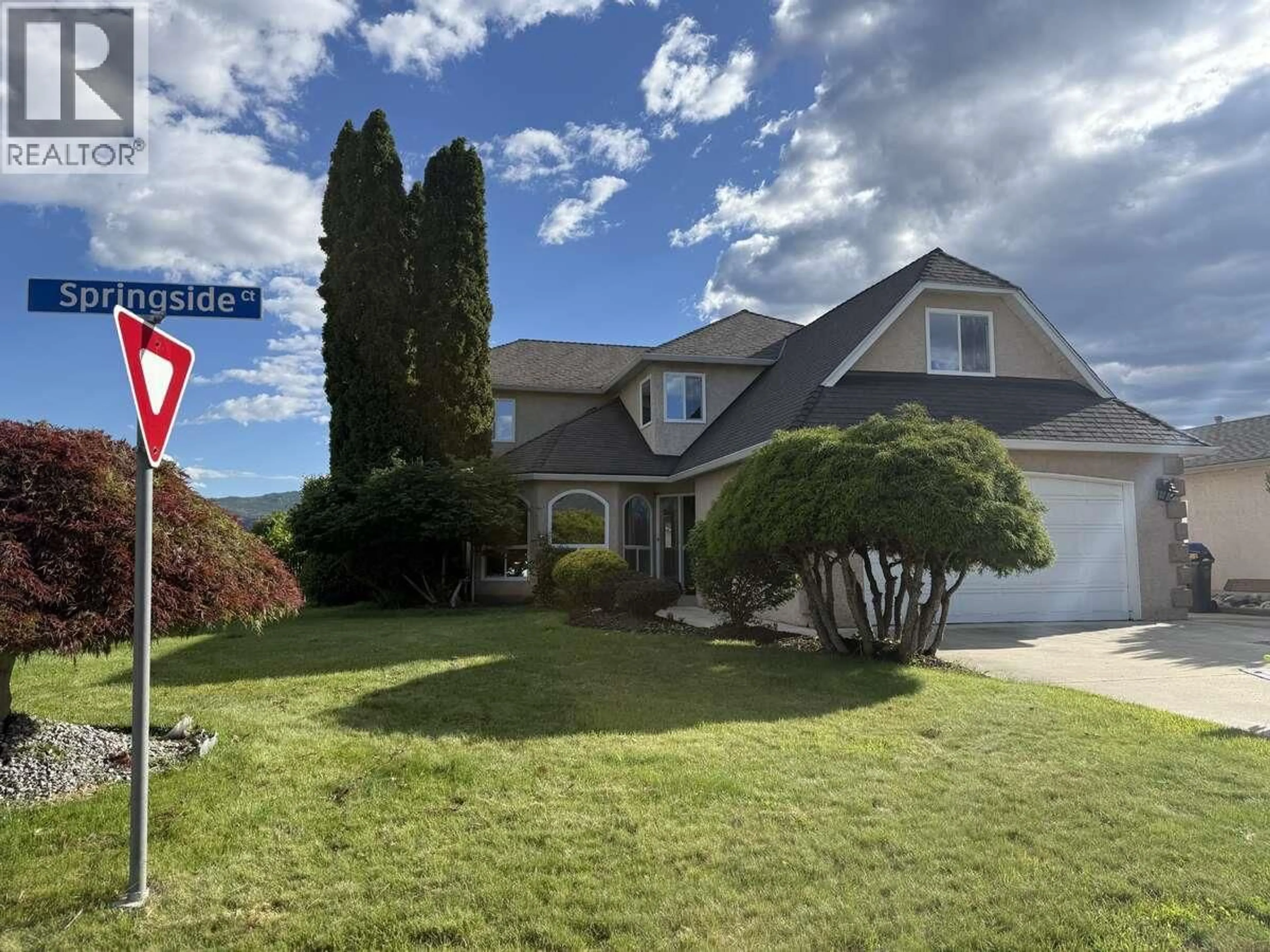 A pic from outside/outdoor area/front of a property/back of a property/a pic from drone, unknown for 877 SPRINGSIDE COURT, Kelowna British Columbia V1W3L8