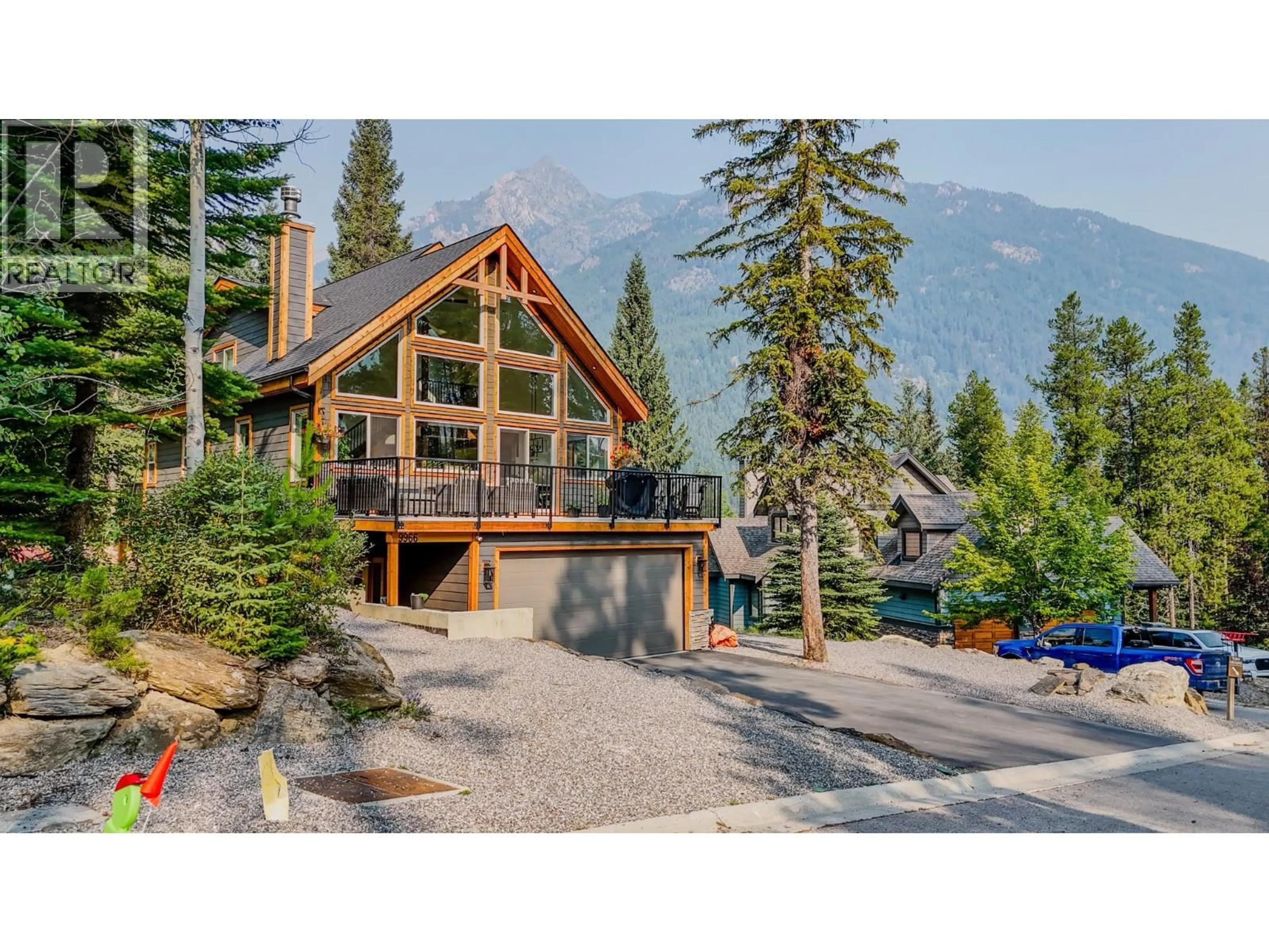 A pic from outside/outdoor area/front of a property/back of a property/a pic from drone, mountain view for 9966 WILDWOOD LANE, Panorama Mountain British Columbia V0A1T0