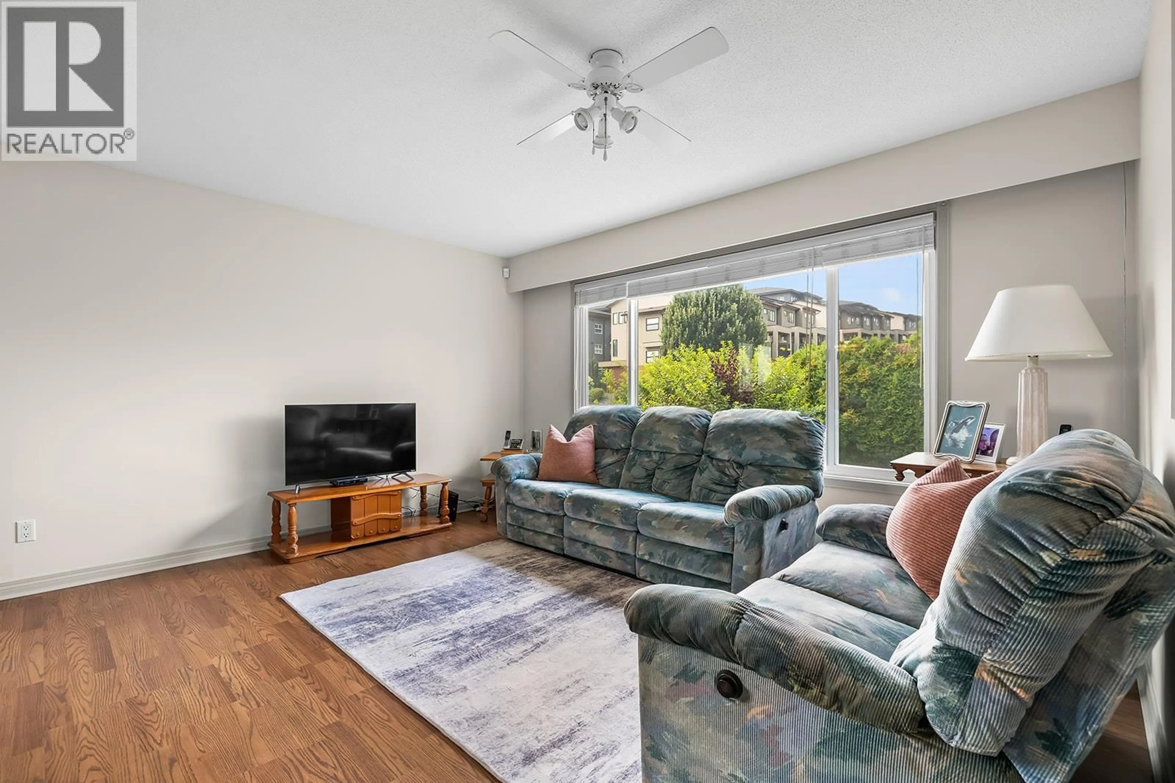 Living room with furniture, unknown for 3595 BROWN ROAD, West Kelowna British Columbia V4T1P5