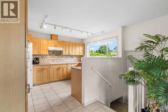 3595 BROWN ROAD, West Kelowna 5