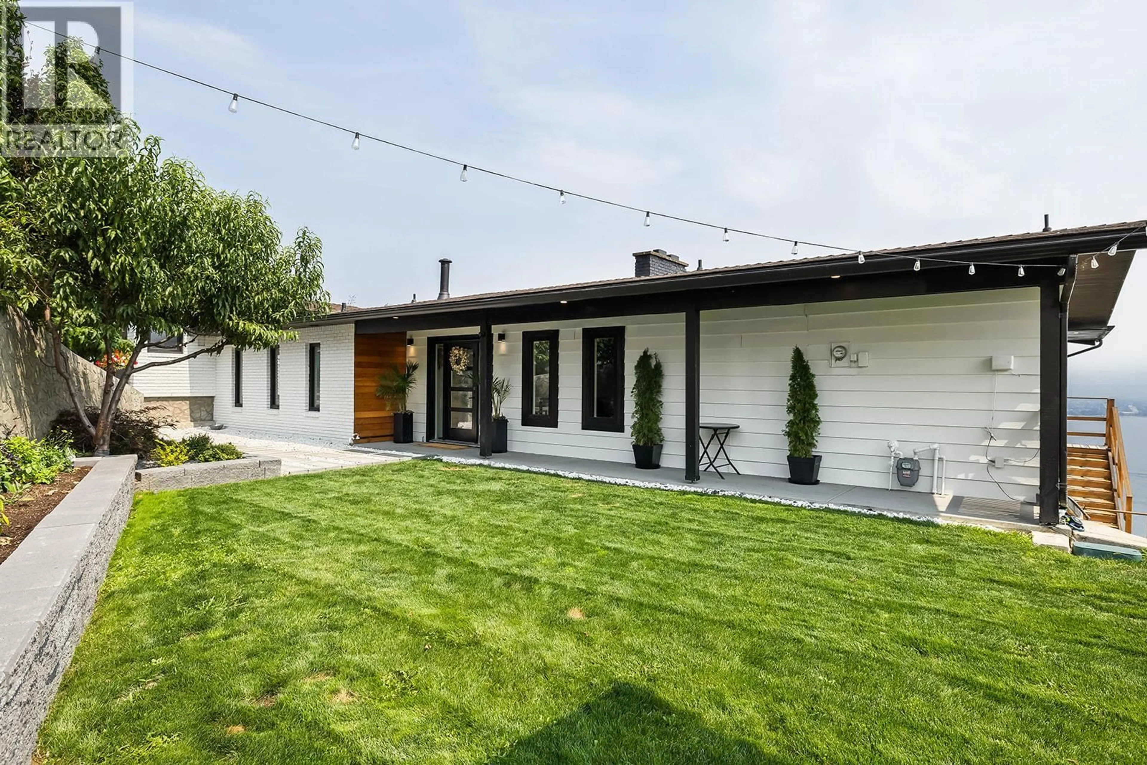 Unknown for 2751 LAKEVIEW ROAD, West Kelowna British Columbia V1Z1Y5
