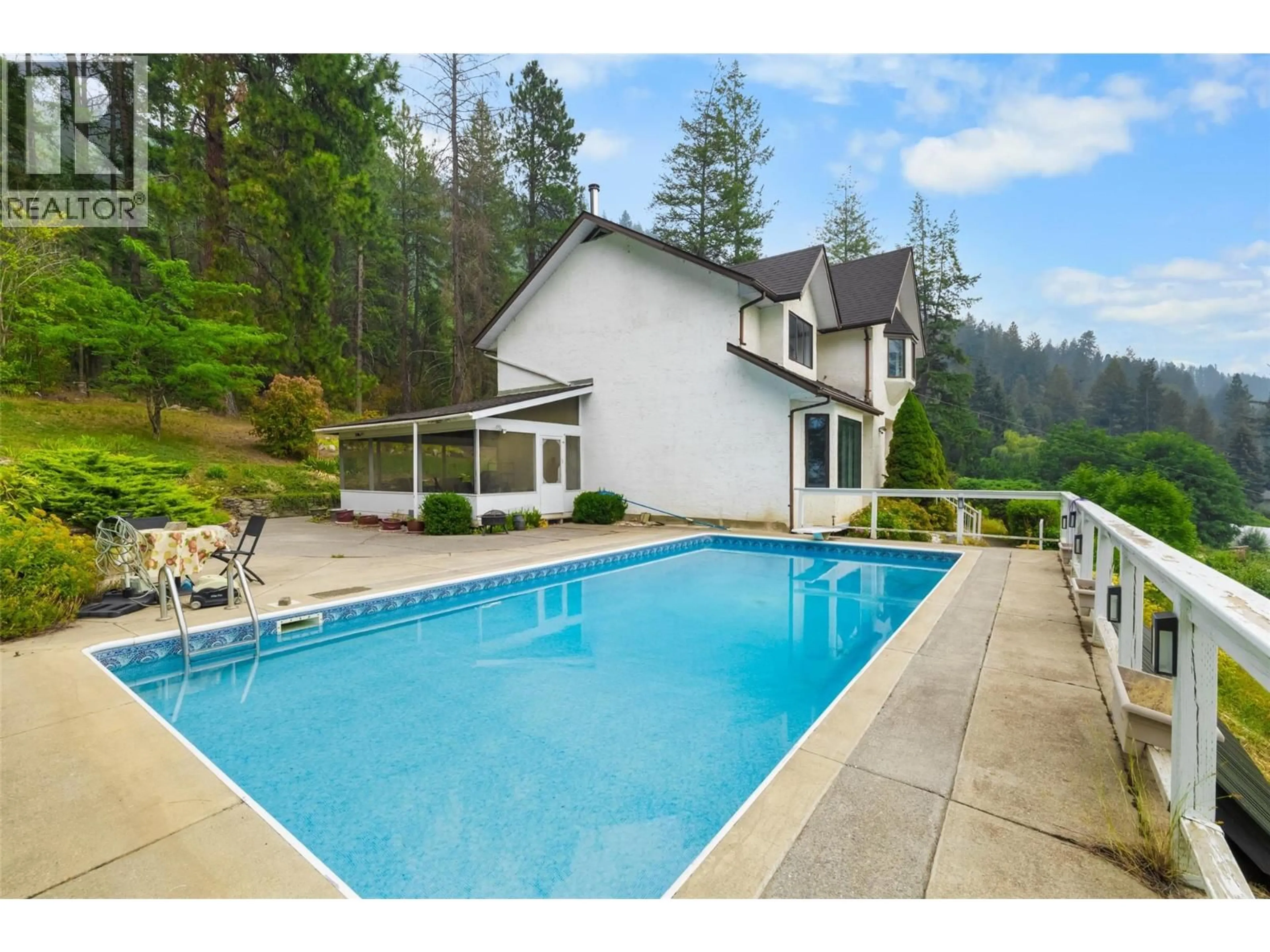 Pool for 6170 3A HIGHWAY, Creston British Columbia V0B2N1