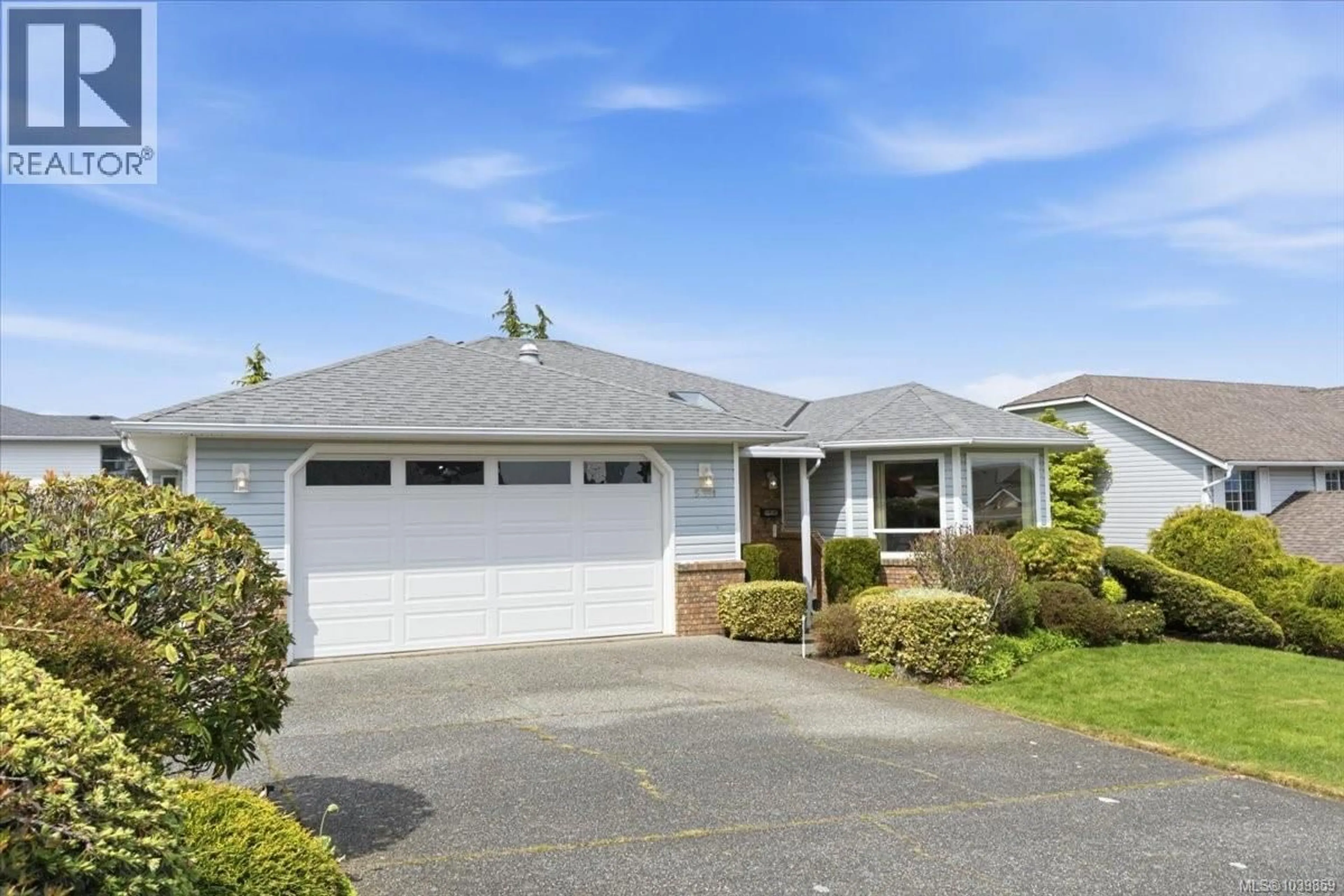 Home with vinyl exterior material, street for 5351 WILLIAMSON ROAD, Nanaimo British Columbia V9V1J9