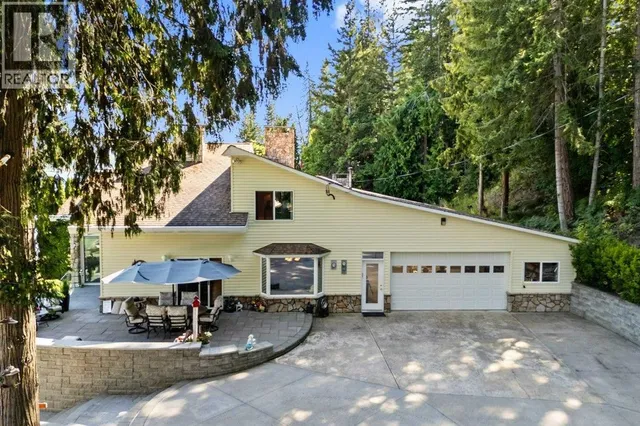 4842 SUNNYBRAE CANOE POINT ROAD, Tappen 4