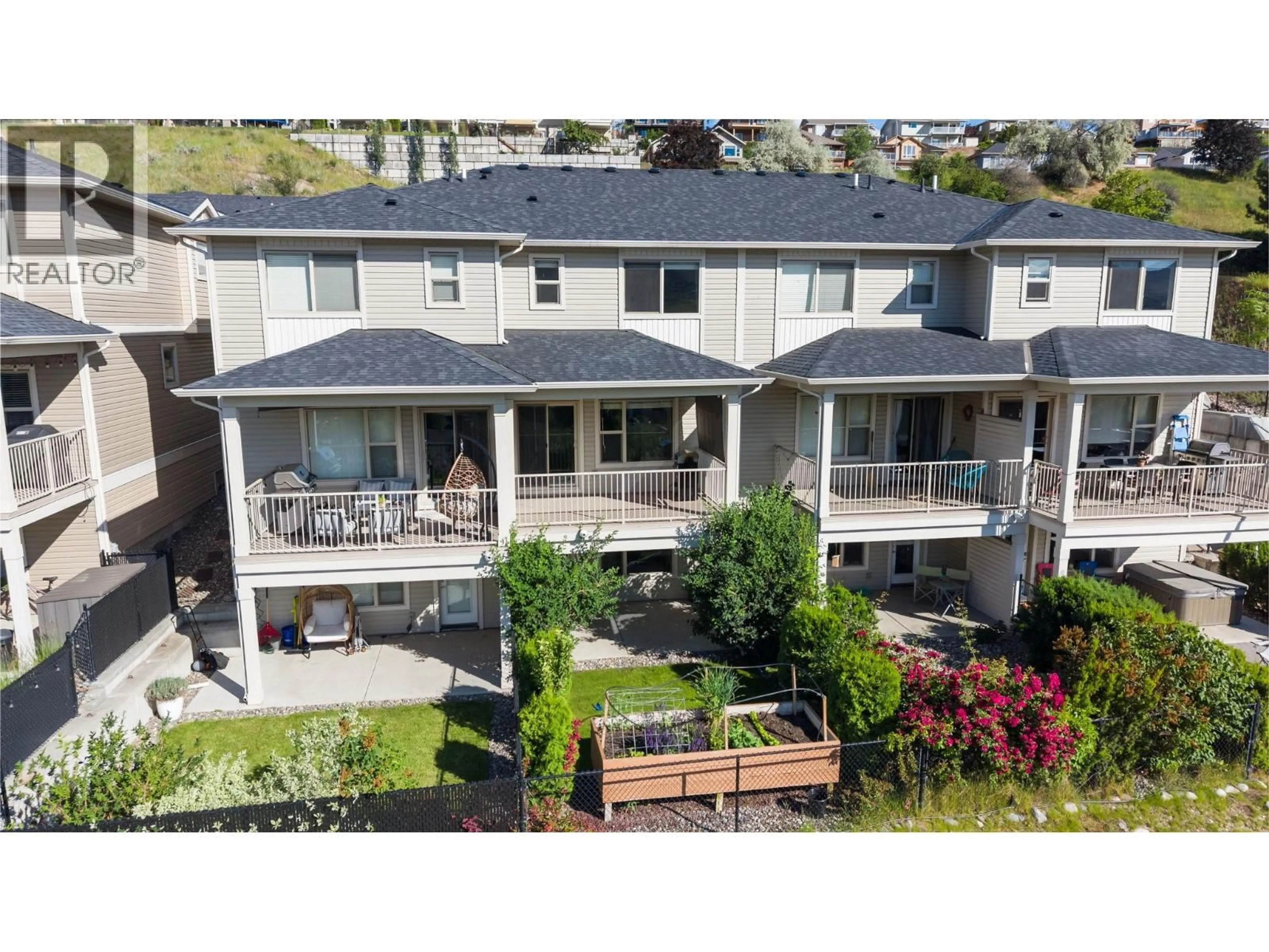 A pic from outside/outdoor area/front of a property/back of a property/a pic from drone, unknown for 5 - 4700 OKANAGAN AVENUE, Vernon British Columbia V1T9Y7