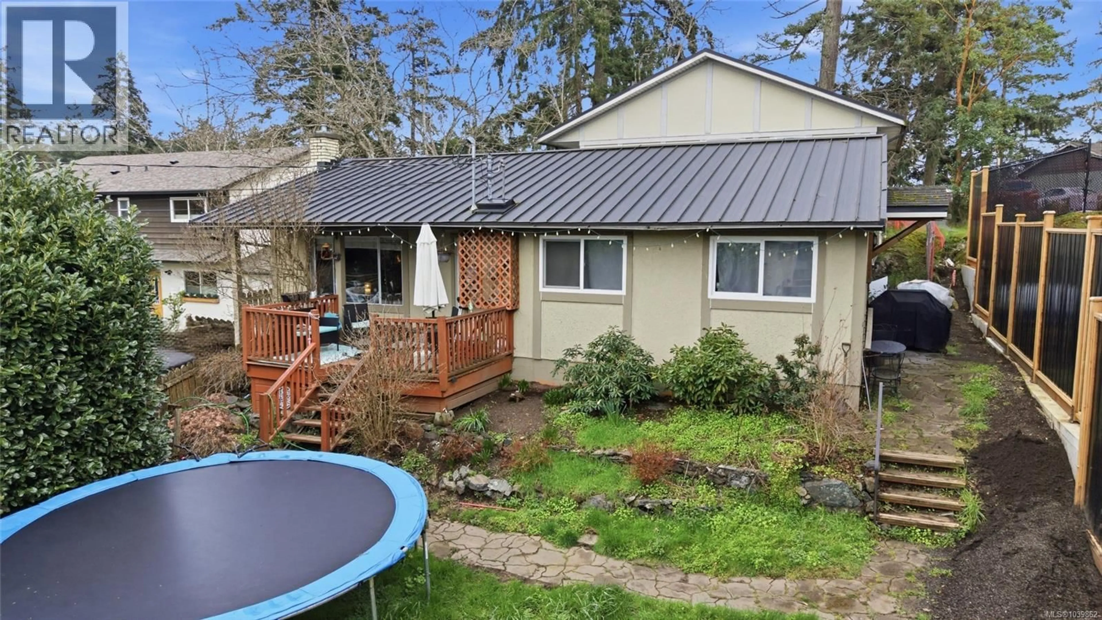Unknown for 661 MARLISA PLACE, Langford British Columbia V9B4Y8