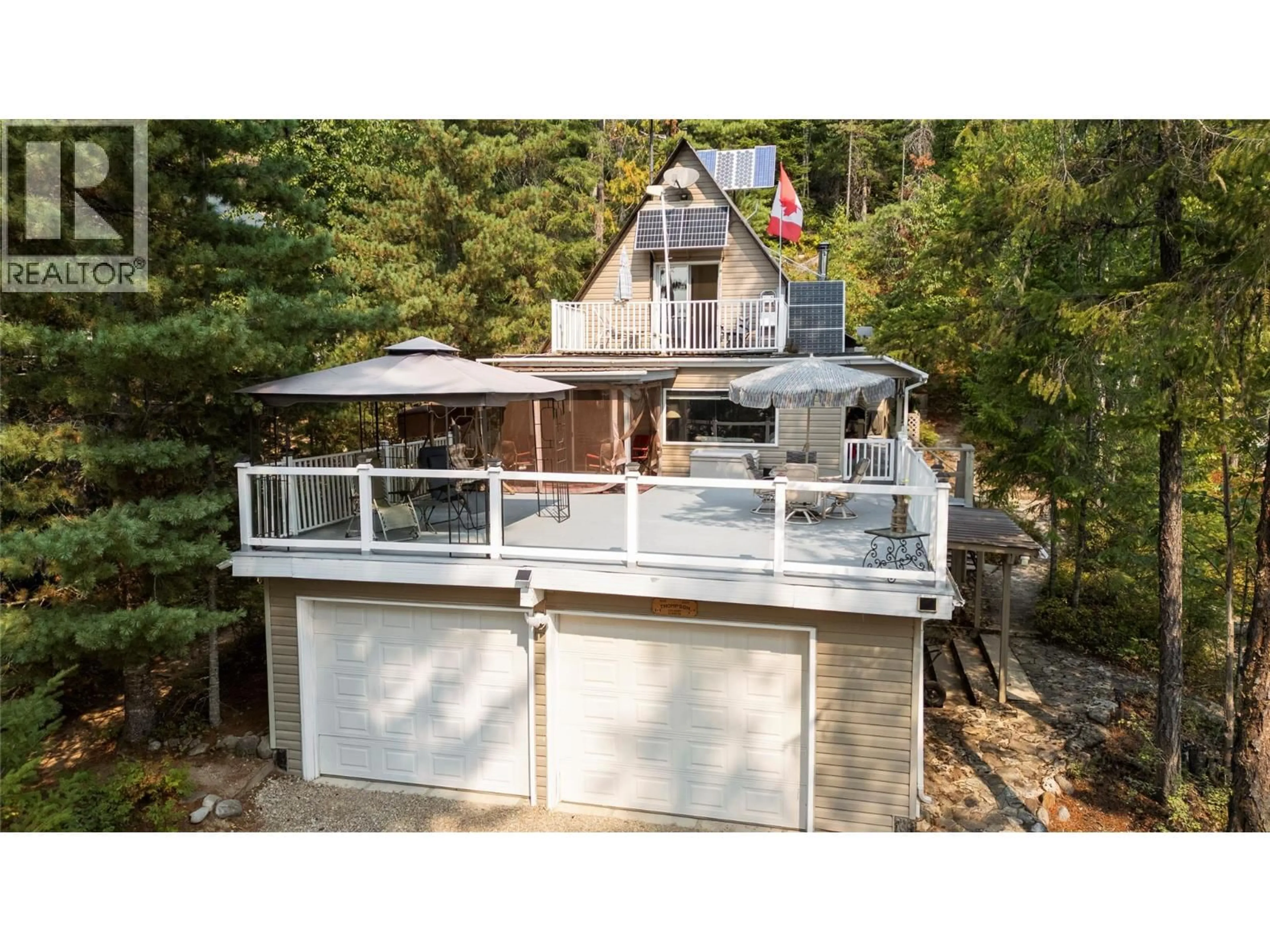A pic from outside/outdoor area/front of a property/back of a property/a pic from drone, unknown for 16 - 8800 SEYMOUR ARM MAIN FOREST SERVICE ROAD, Seymour Arm British Columbia V0E2V2