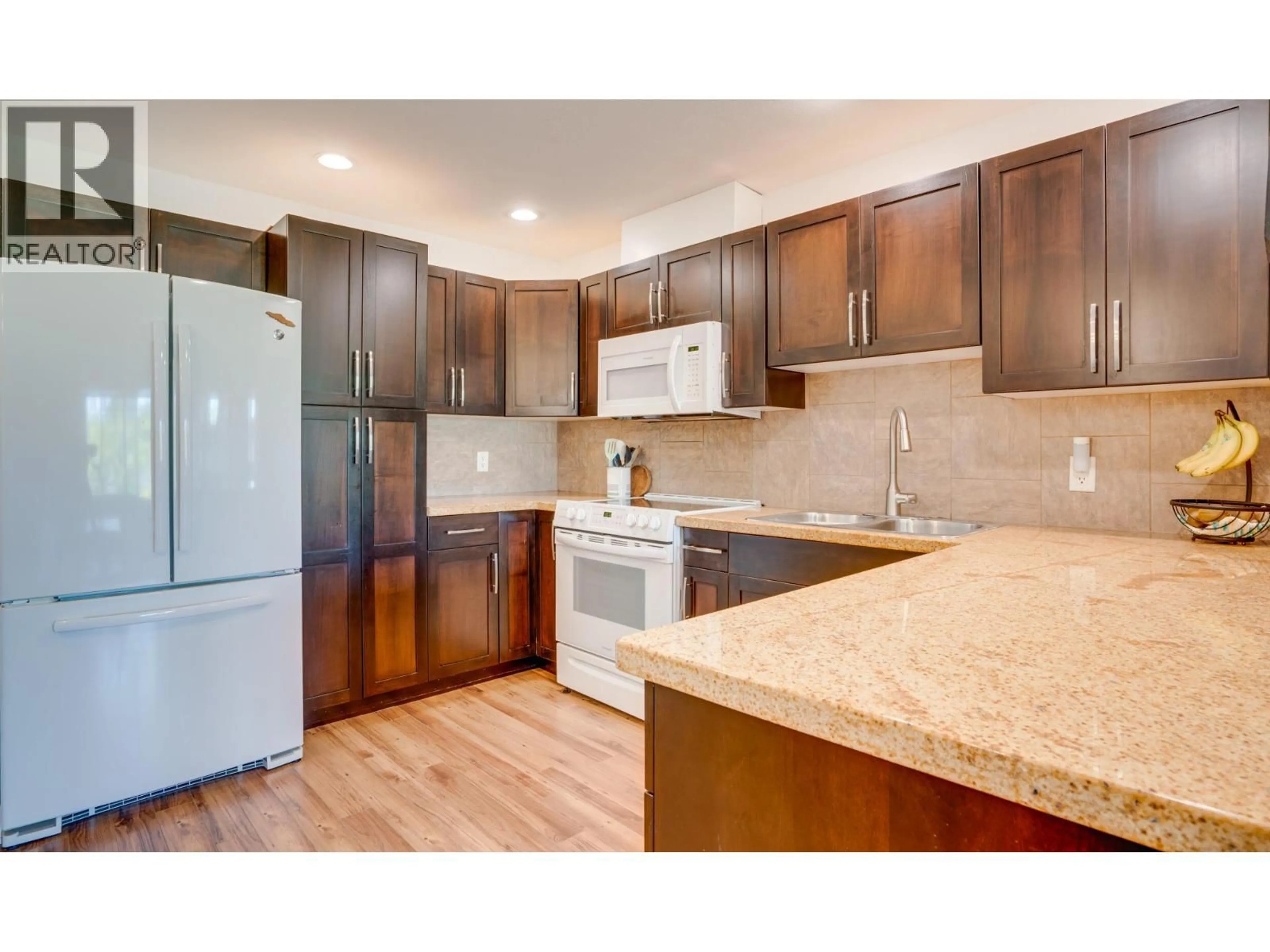 Unknown for 28 - 3211 CENTENNIAL DRIVE, Vernon British Columbia V1T2T8