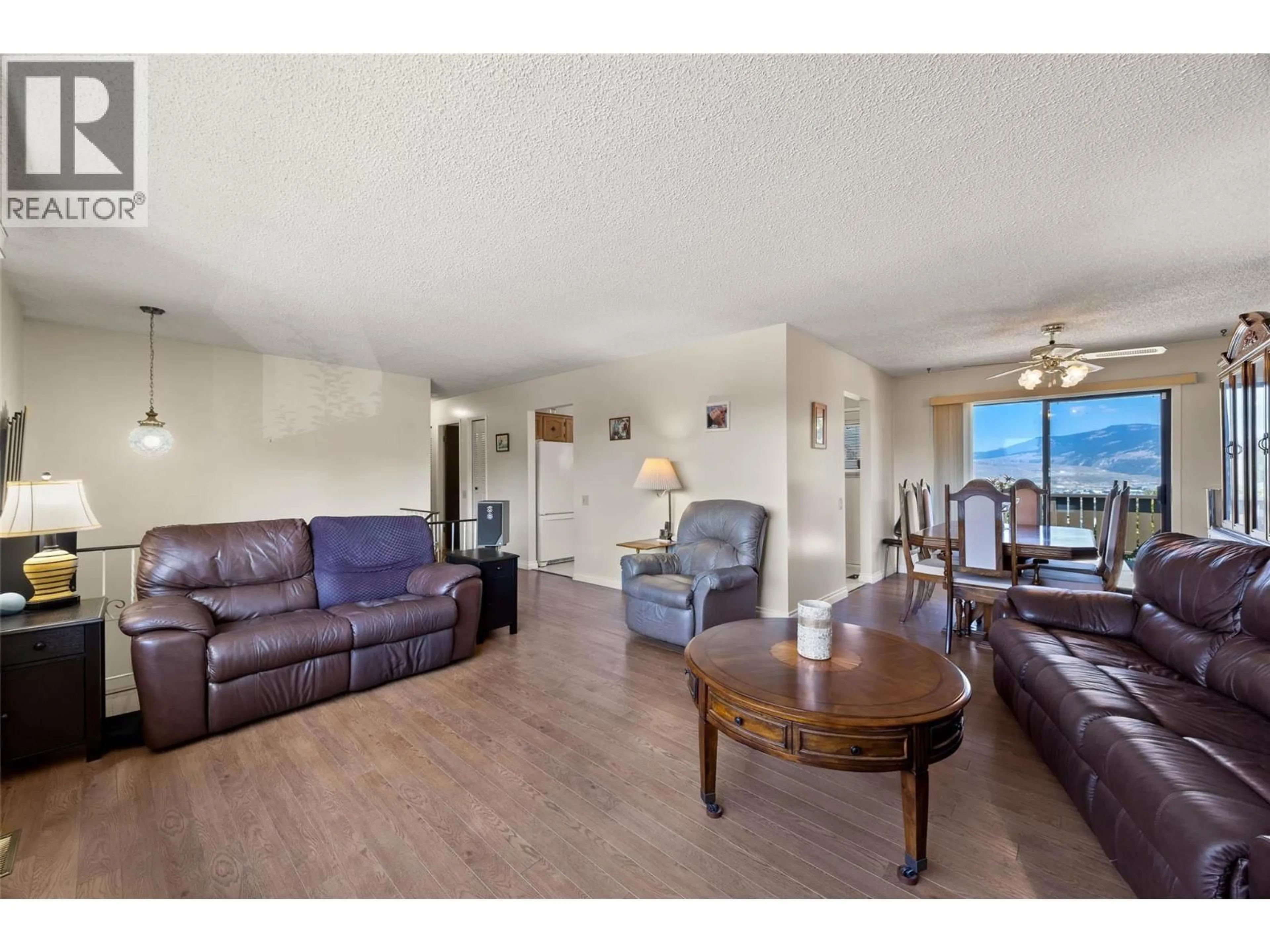 Living room with furniture, unknown for 1598 SOUTHVIEW TERRACE, Kamloops British Columbia V2B7R5