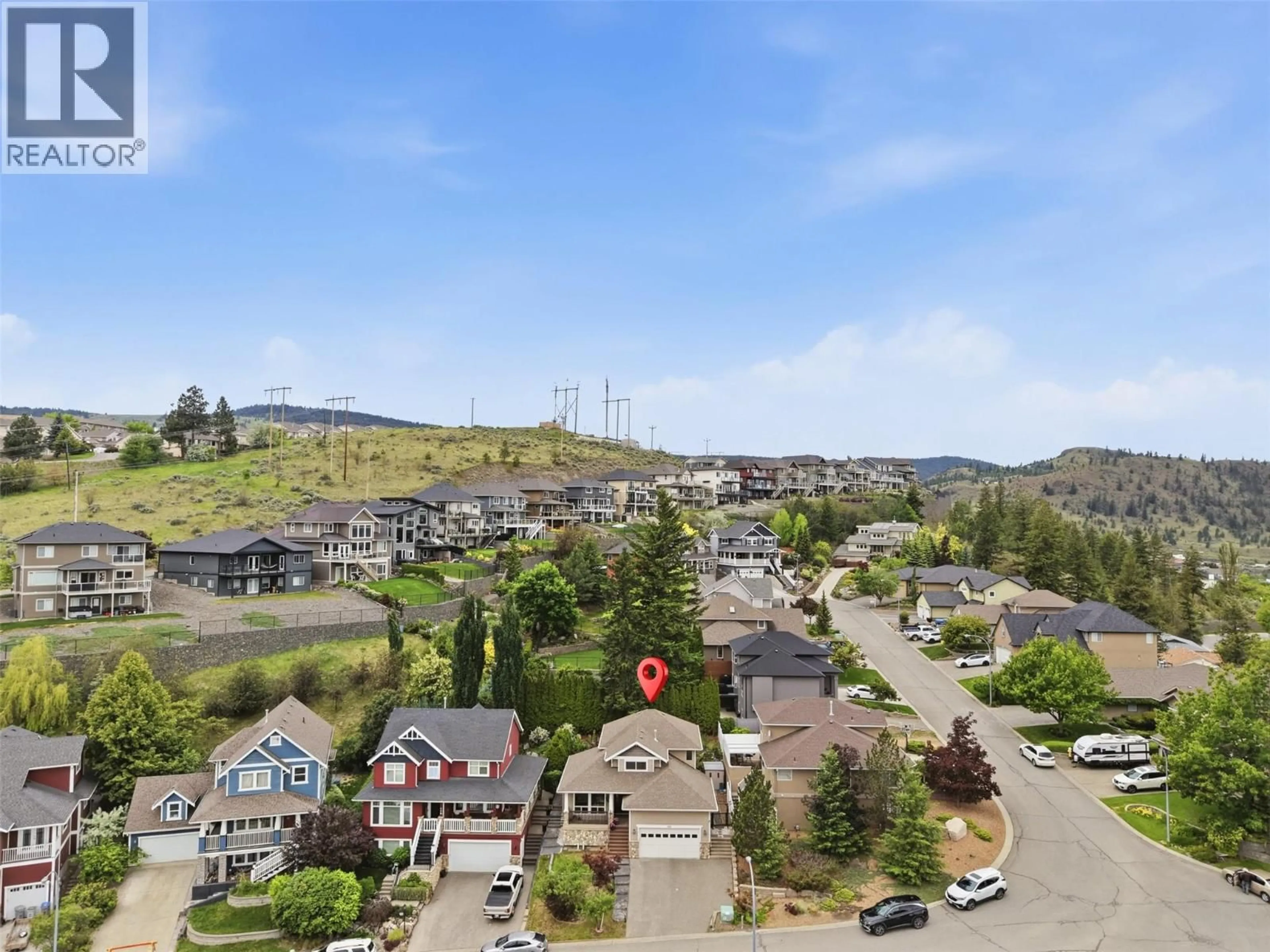 A pic from outside/outdoor area/front of a property/back of a property/a pic from drone, mountain view for 444 AZURE PLACE, Kamloops British Columbia V2E2R2
