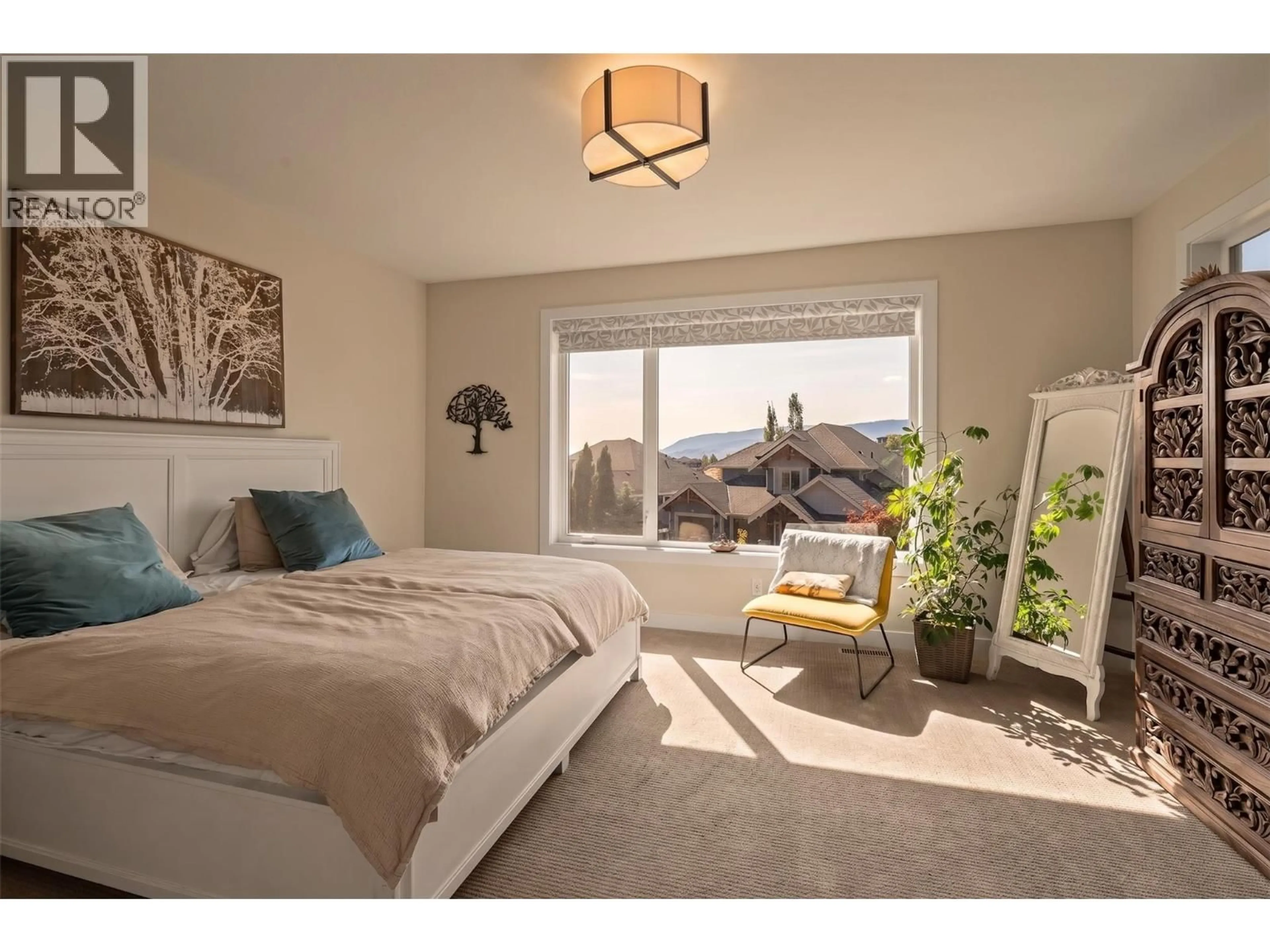 A pic of a room for 8 - 1349 ROCKY POINT DRIVE, Kelowna British Columbia V1V0B5