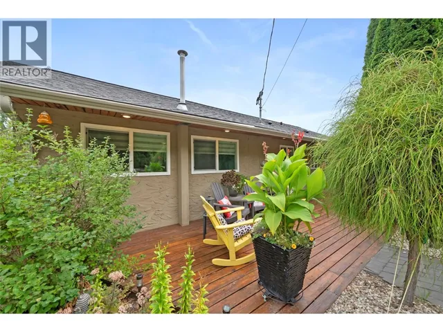 2880 CHALET DRIVE, Blind Bay 5
