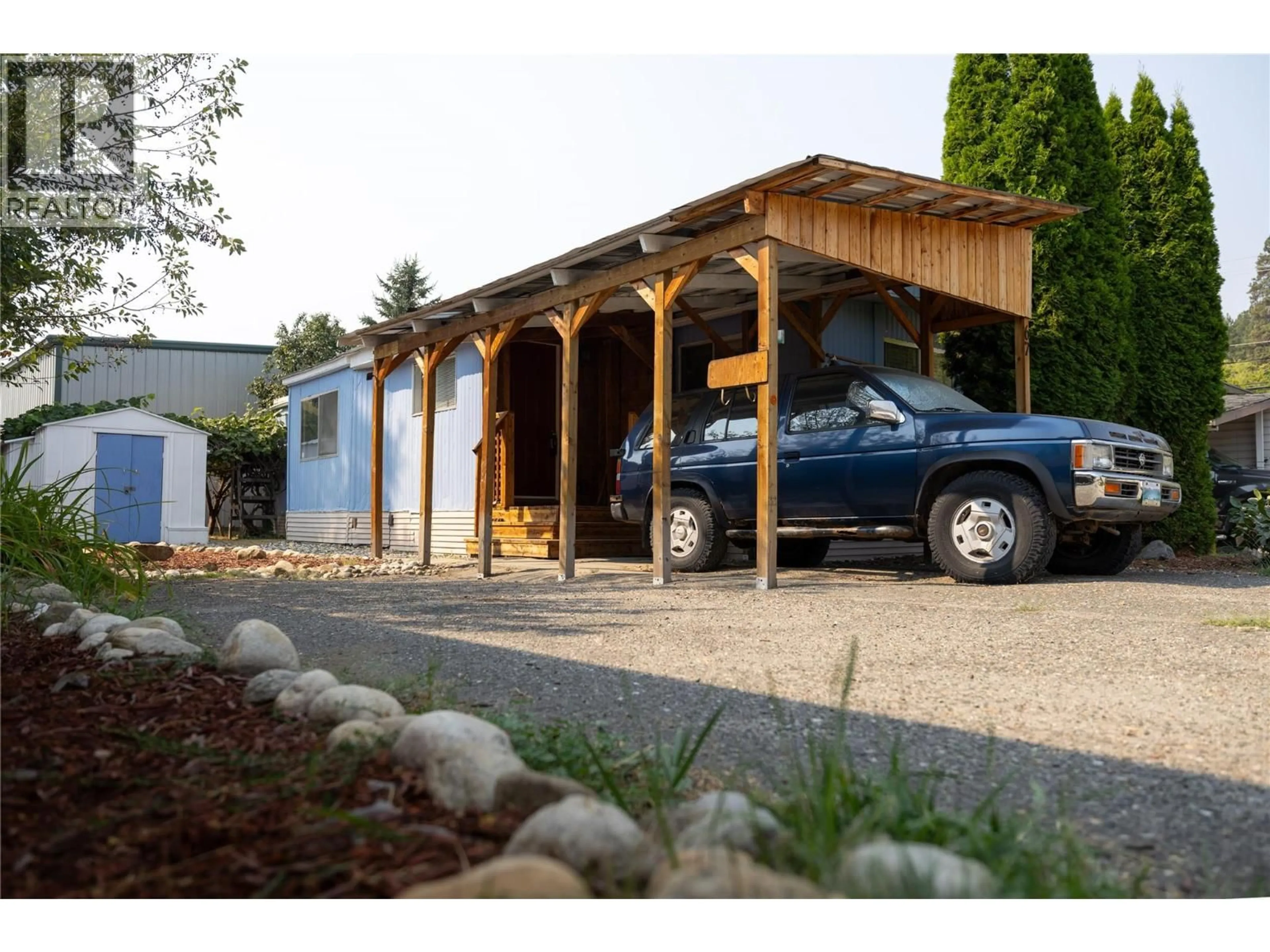Indoor garage for 67 - 15401 KALAMALKA LAKE ROAD, Coldstream British Columbia V1B1Z3