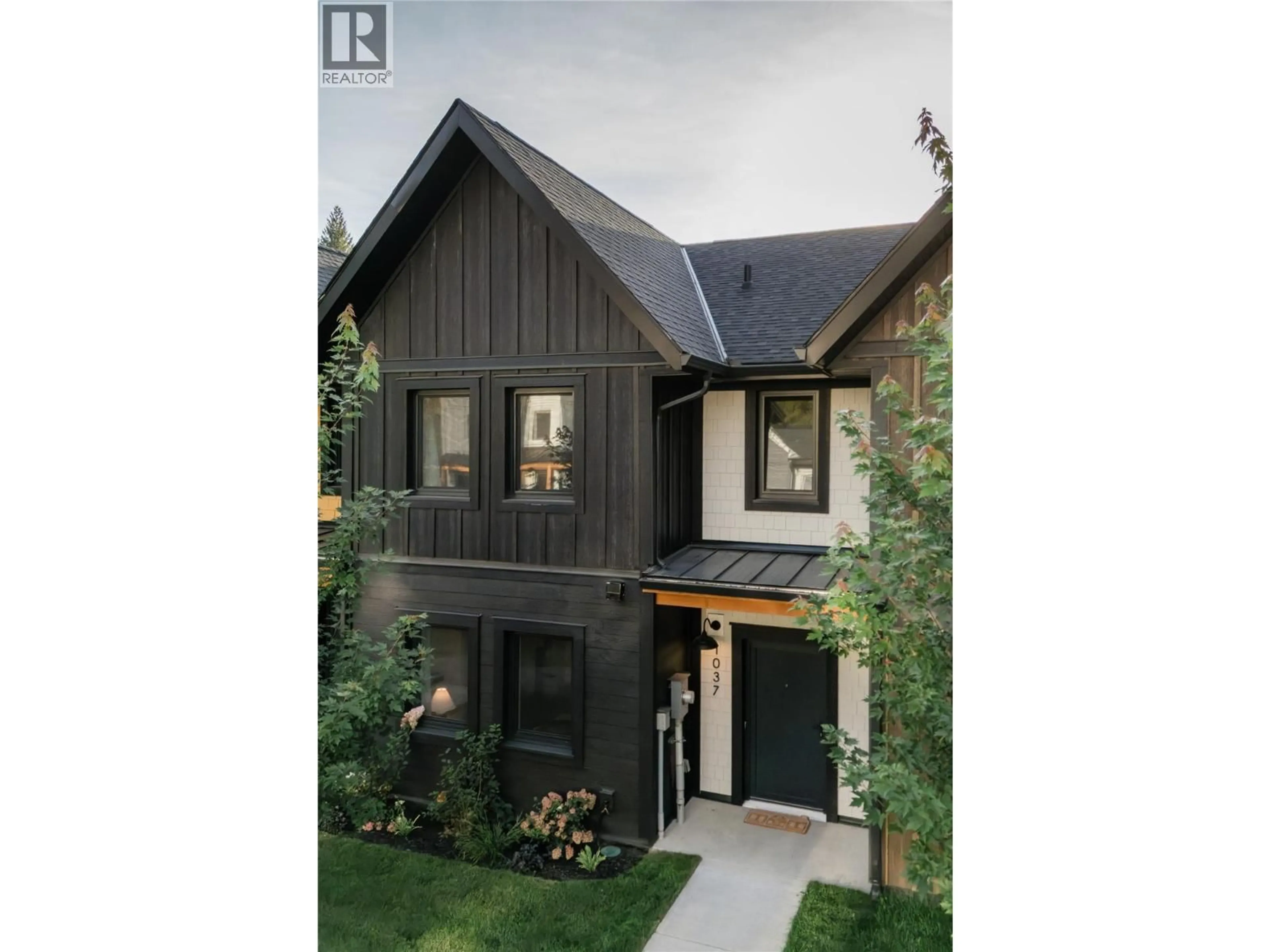 Home with brick exterior material, street for 1037 KEYSTONE CRESCENT, Revelstoke British Columbia V0E2S1