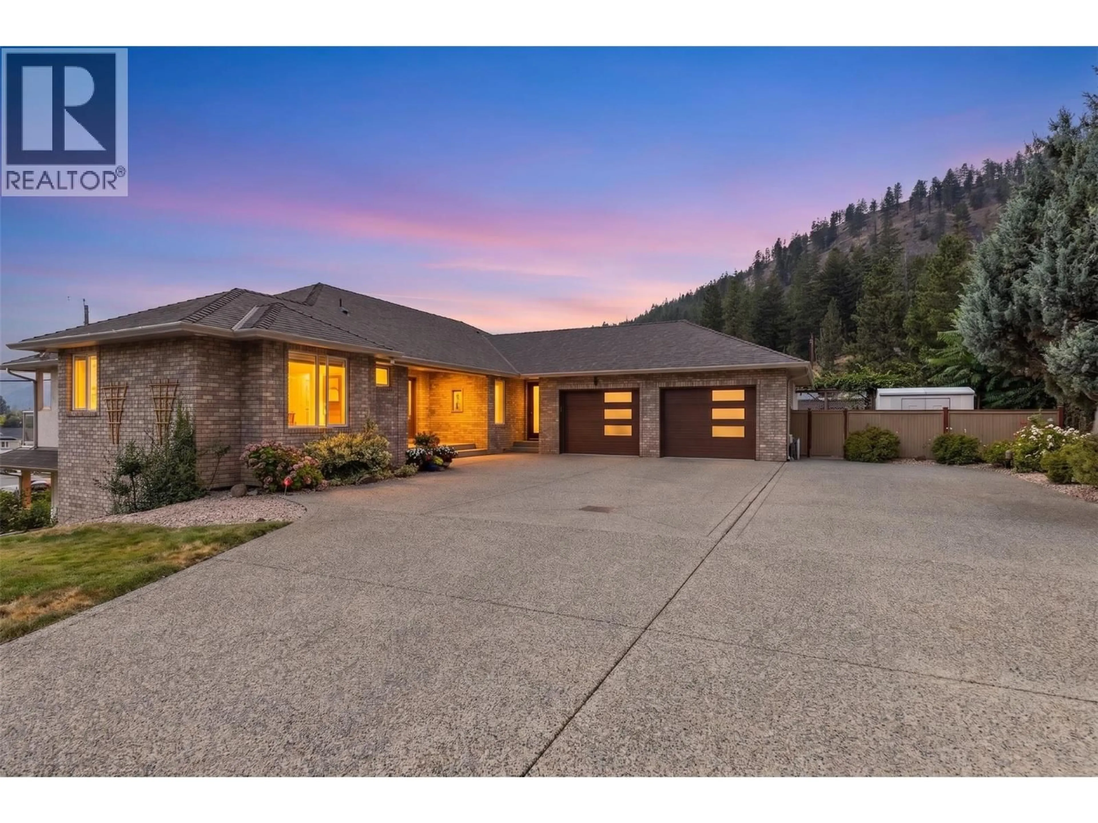 Unknown for 5990 VICTORIA STREET, Peachland British Columbia V0H1X4