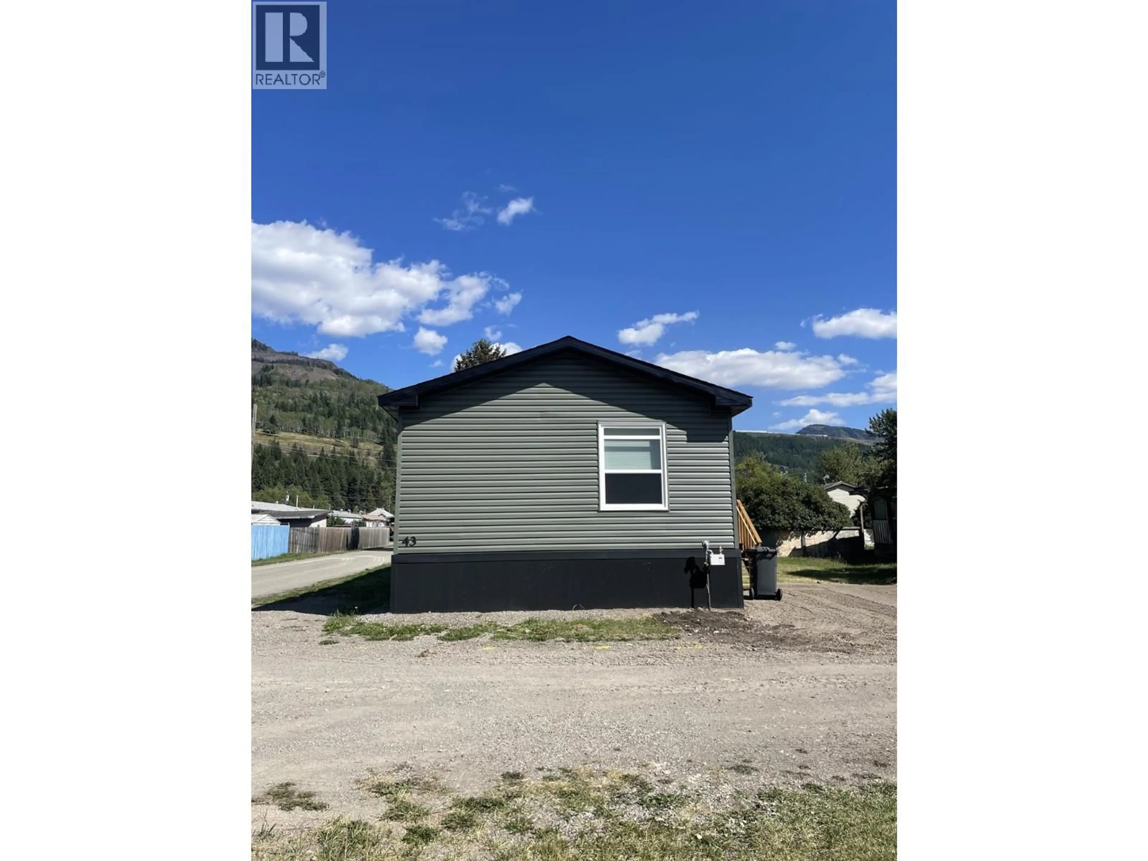 Shed for 43 - 100 INDUSTRIAL ROAD, Sparwood British Columbia V0B2G1