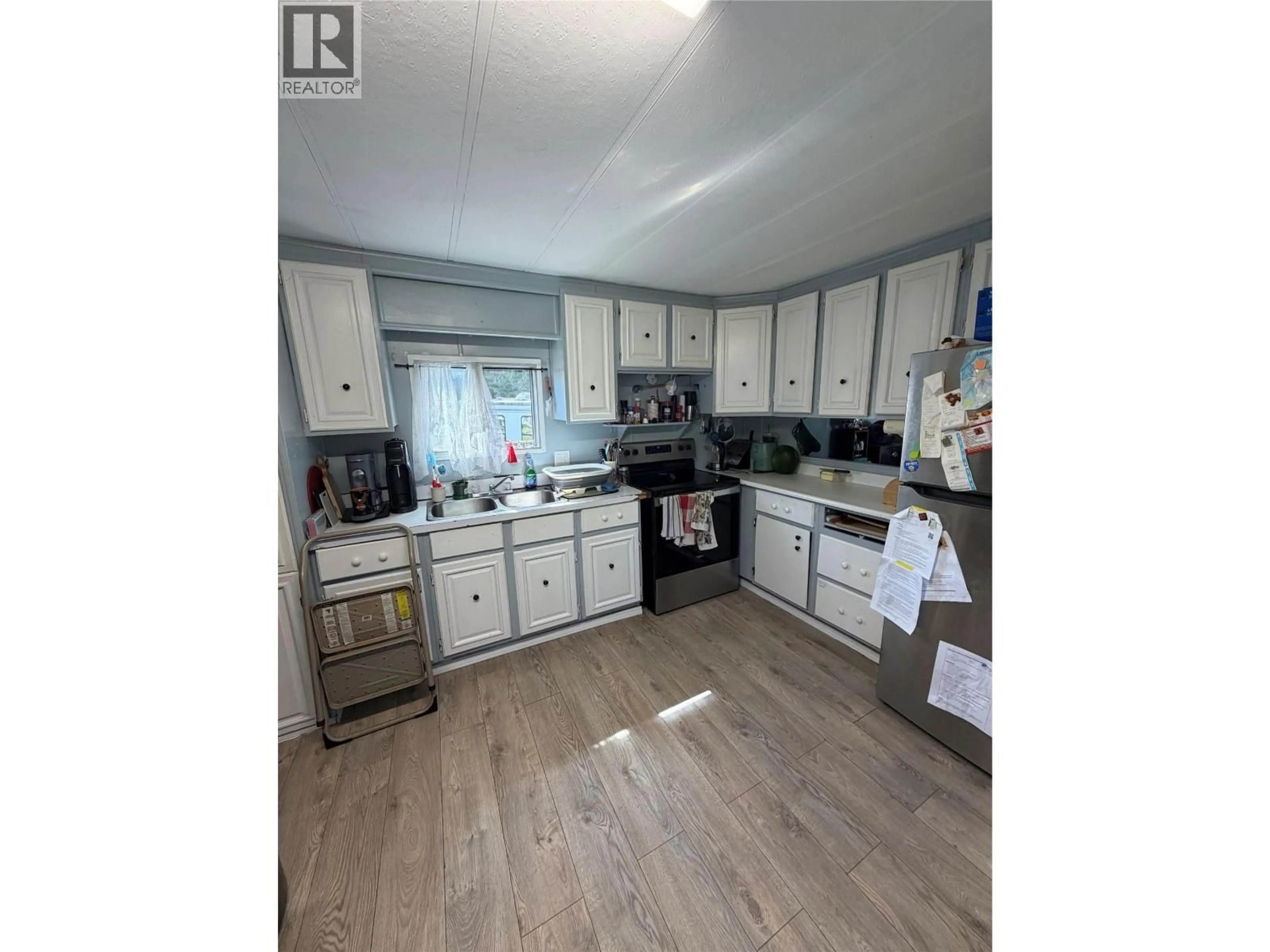Open concept kitchen, unknown for 15 - 6210 LOWER ELK VALLEY ROAD, Sparwood British Columbia V0B2G3