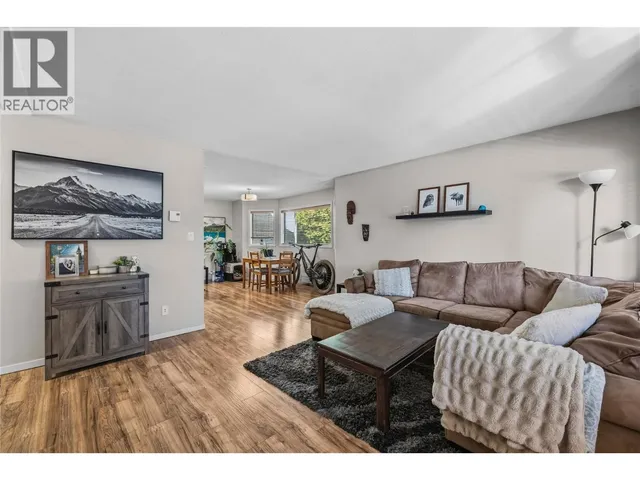 234 - 3842 GORDON DRIVE, Kelowna 5